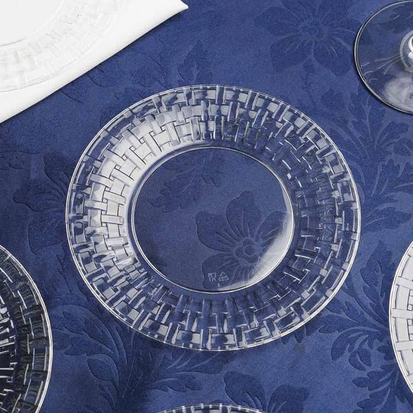 10-Pack Plastic Dessert Plates 7" Basketweave Rim Design Clear - Disposable Appetizer and Salad Plates - Image 2