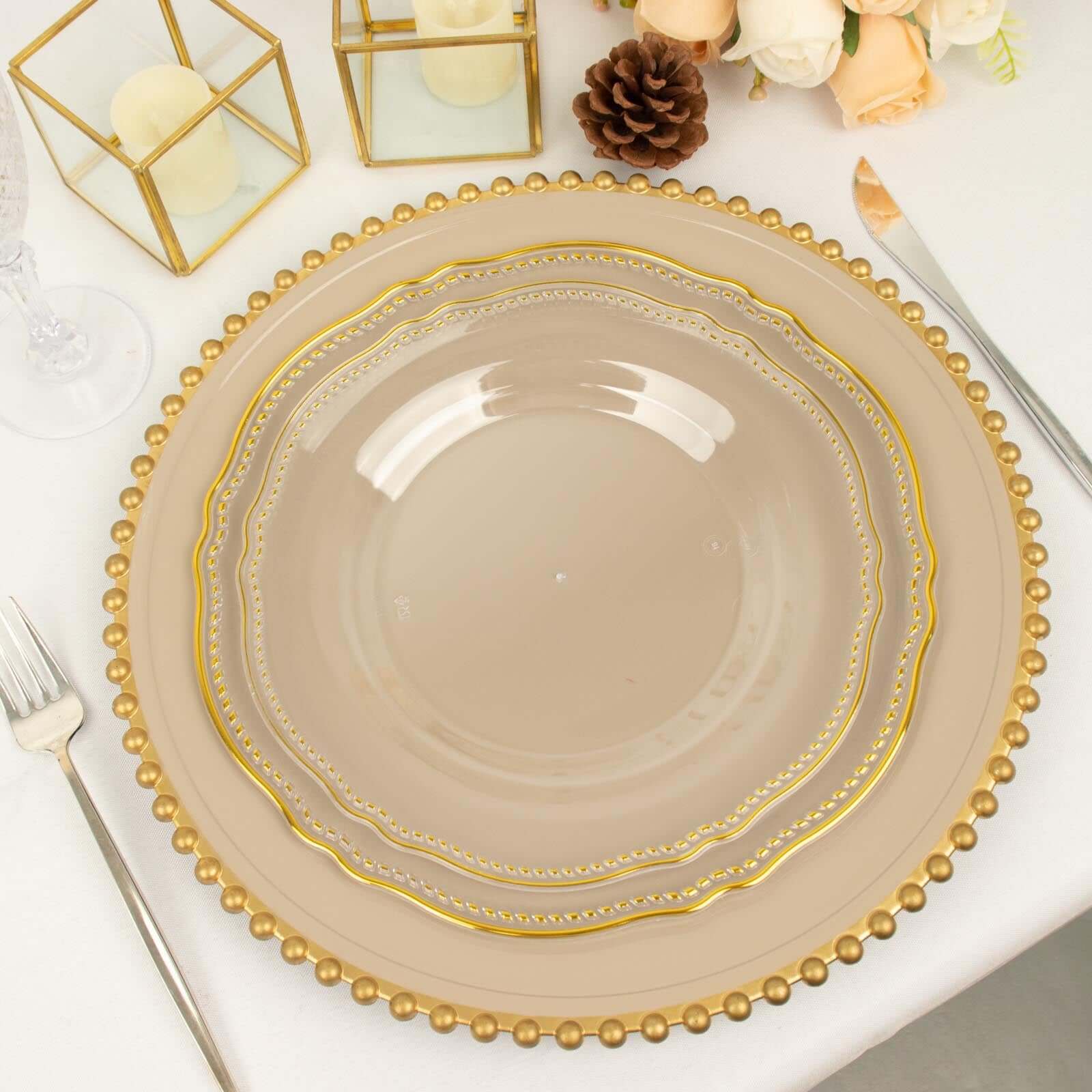 10-Pack Plastic Dinner Plates 9" Clear with Gold Scalloped Rim - Disposable Party Plates - Image 8