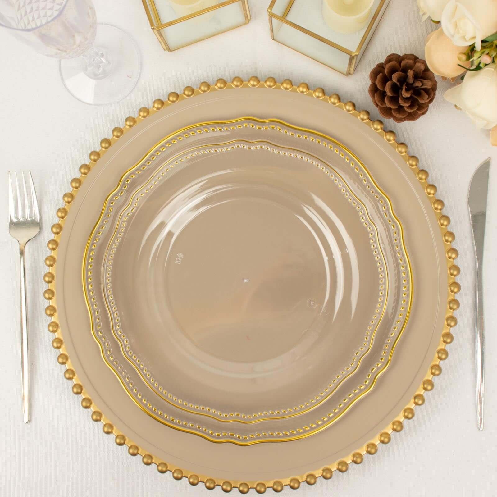 10-Pack Plastic Dinner Plates 9" Clear with Gold Scalloped Rim - Disposable Party Plates - Image 9