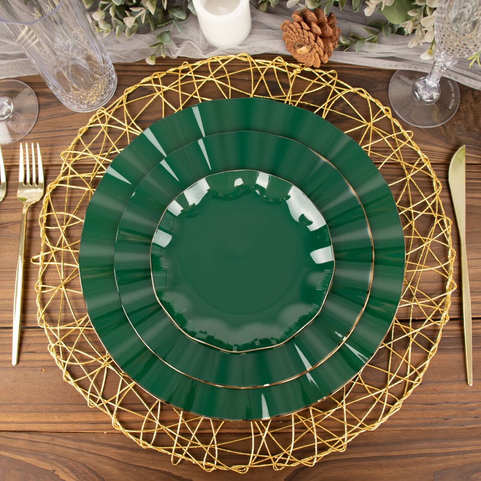 10-Pack Plastic Round Dessert Plates 6" Hunter Emerald Green Ruffled Rim with Gold Edging - Heavy Duty Disposable Salad Appetizer Dinnerware - Image 9