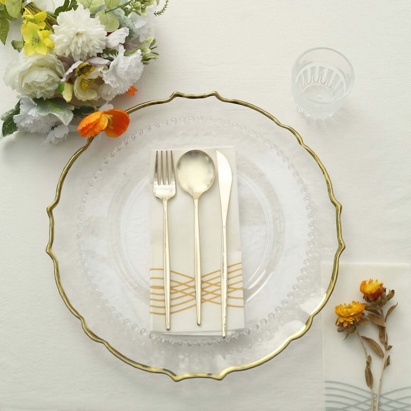 10-Pack Plastic Round Dinner Plates 10" Clear with Beaded Rim - Disposable Party Plates - Image 2