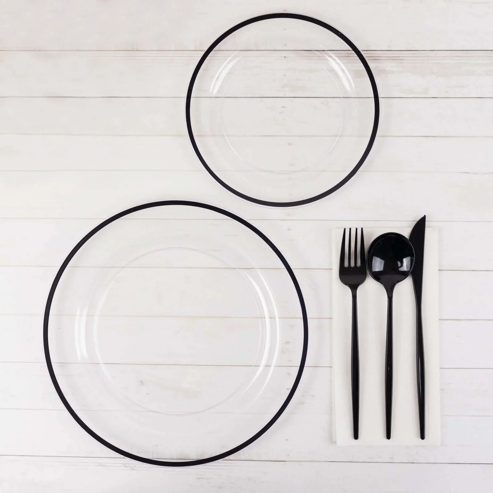 10-Pack Plastic Round Dinner Plates 10" Clear with Black Rim - Sleek Disposable Party Plates - Image 4