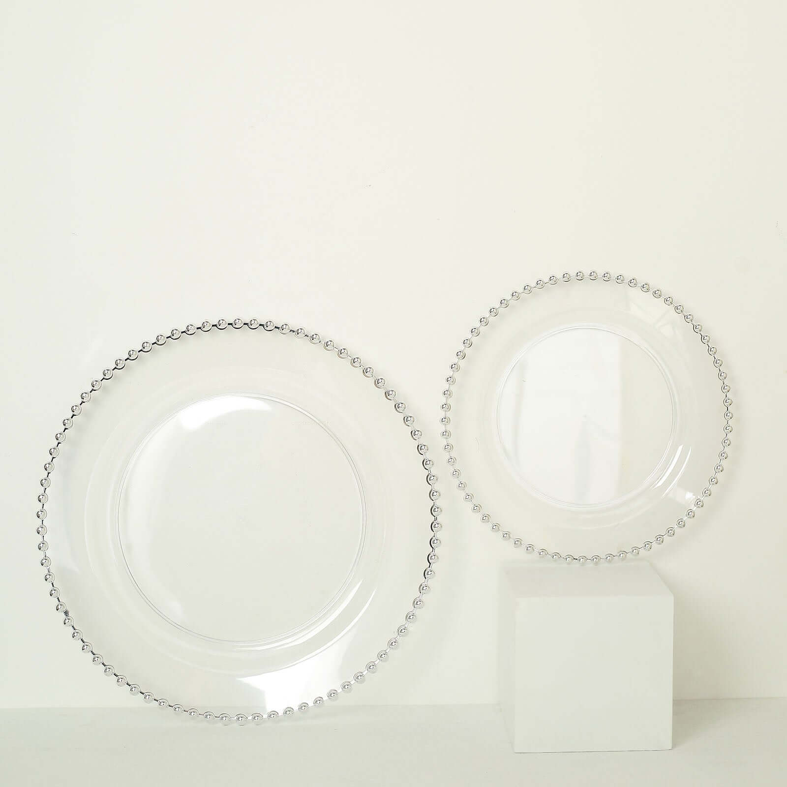 10-Pack Plastic Round Dinner Plates 10" Clear with Silver Beaded Rim - Disposable Party Plates - Image 8