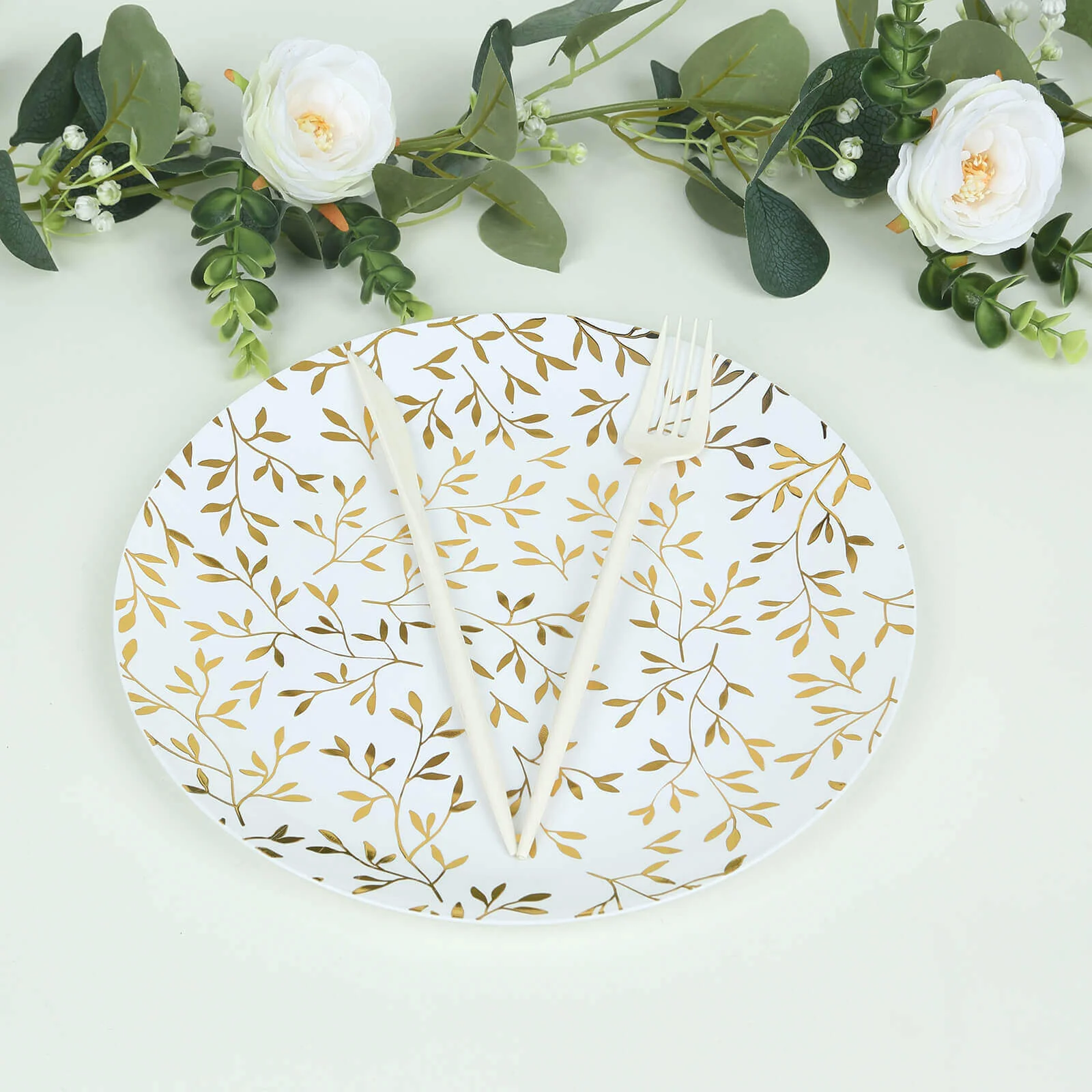 10-Pack Plastic Round Dinner Plates 10" White with Gold Leaf Design - Heavy Duty Disposable Party Plates for Festive Occasions & Memorable Celebrations - Image 5