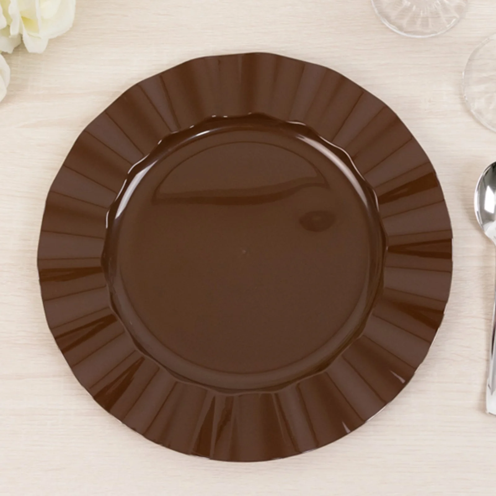 10-Pack Plastic Round Dinner Plates 11" Cinnamon Brown Ruffled Rim with Gold Edging - Heavy Duty Disposable Dinnerware - Image 7