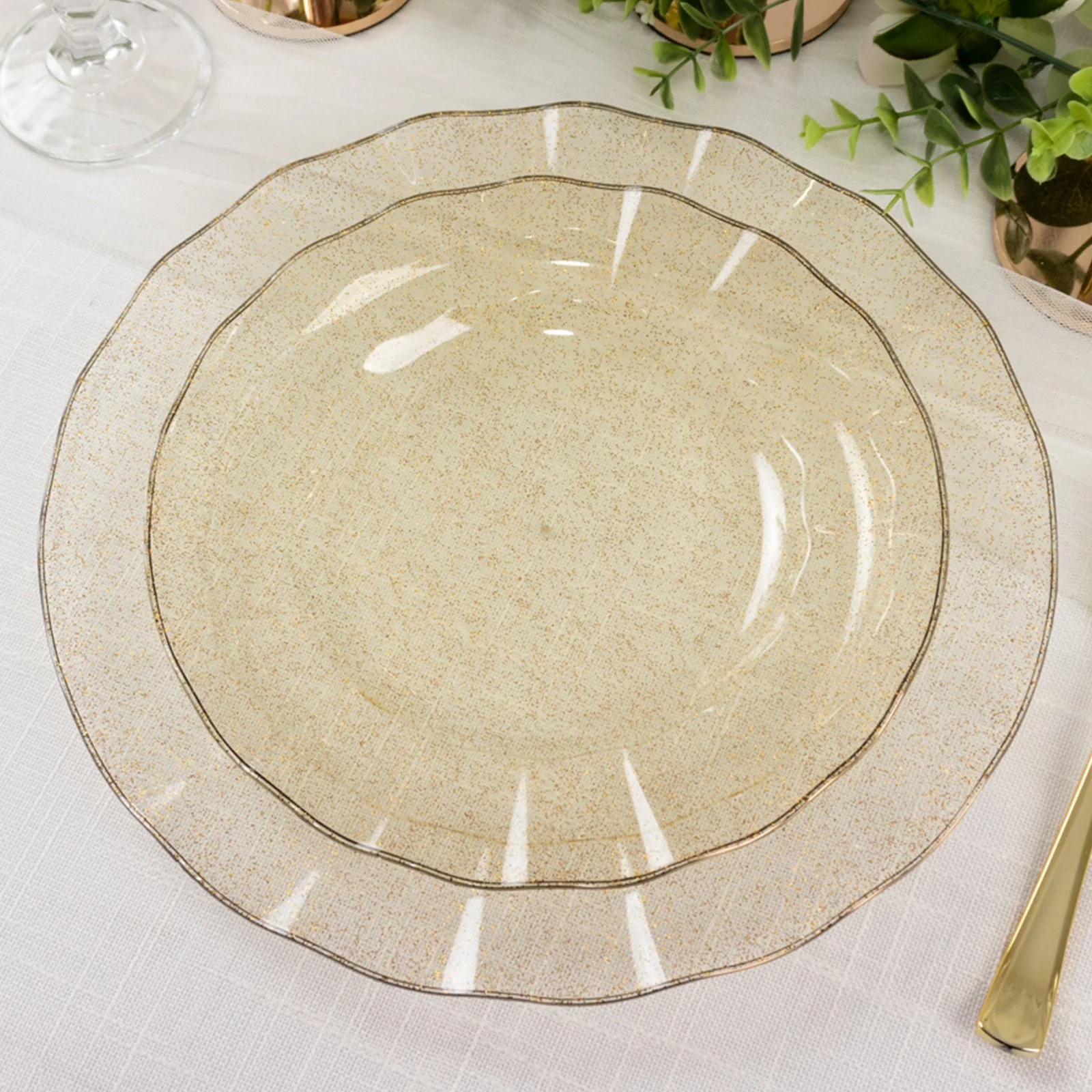 10-Pack Plastic Round Dinner Plates 9" Gold Glitter with Ruffled Rim - Transparent Heavy Duty Disposable Dinnerware - Image 5