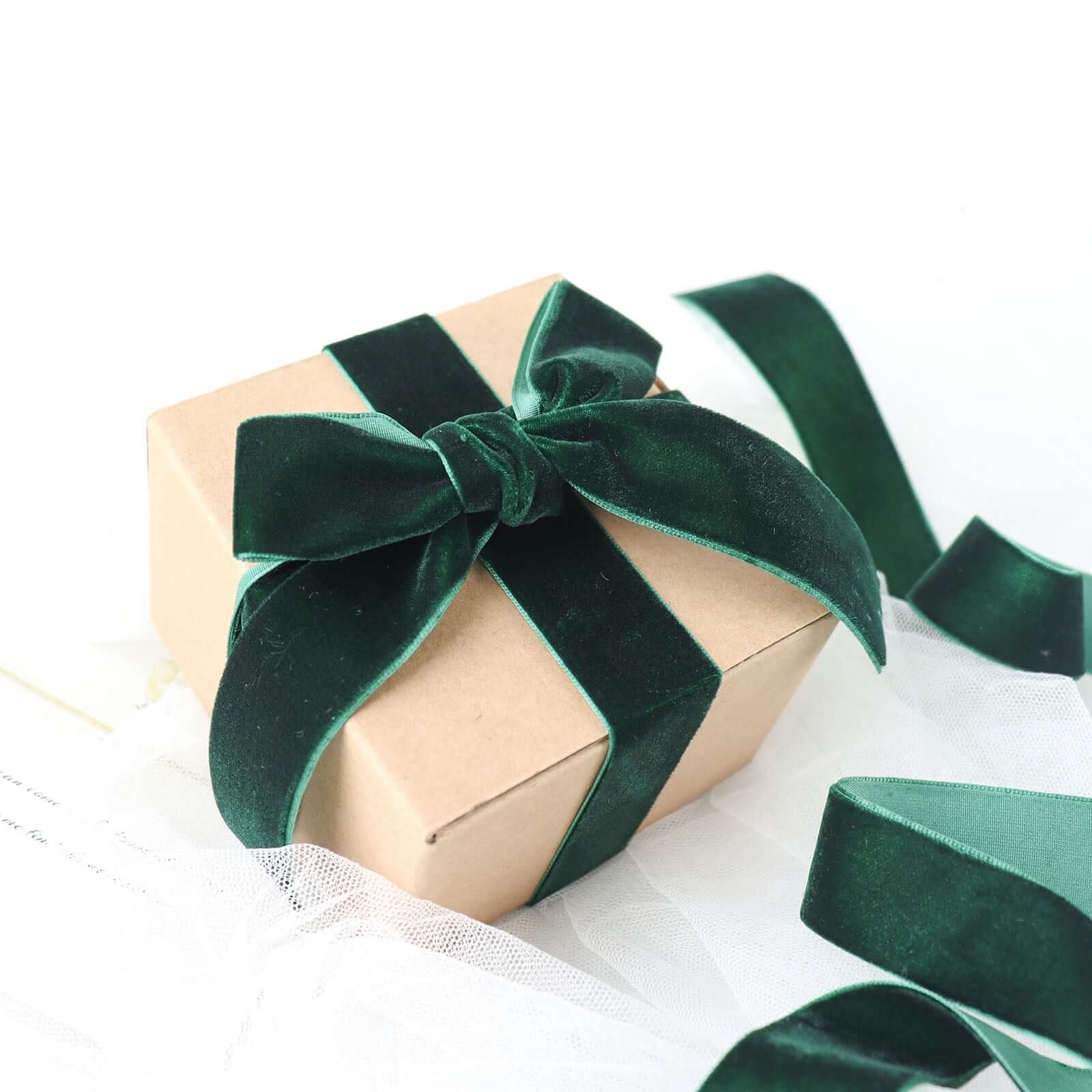 Hunter Emerald Green Velvet Single Faced Ribbon Spool, DIY Craft Supplies, Velvet and Nylon Ribbon Roll 10 Yards 1"