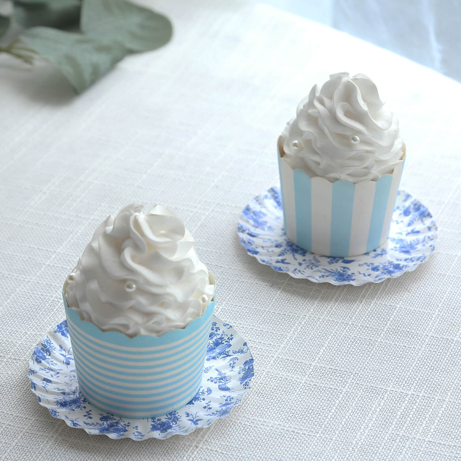 100-Pack Paper Round Plates 3.5" White with Blue French Toile Design & Scalloped Rim - 250GSM Disposable Mini Dessert Party Plates for Tapas, Appetizers & Finger Foods - Image 9