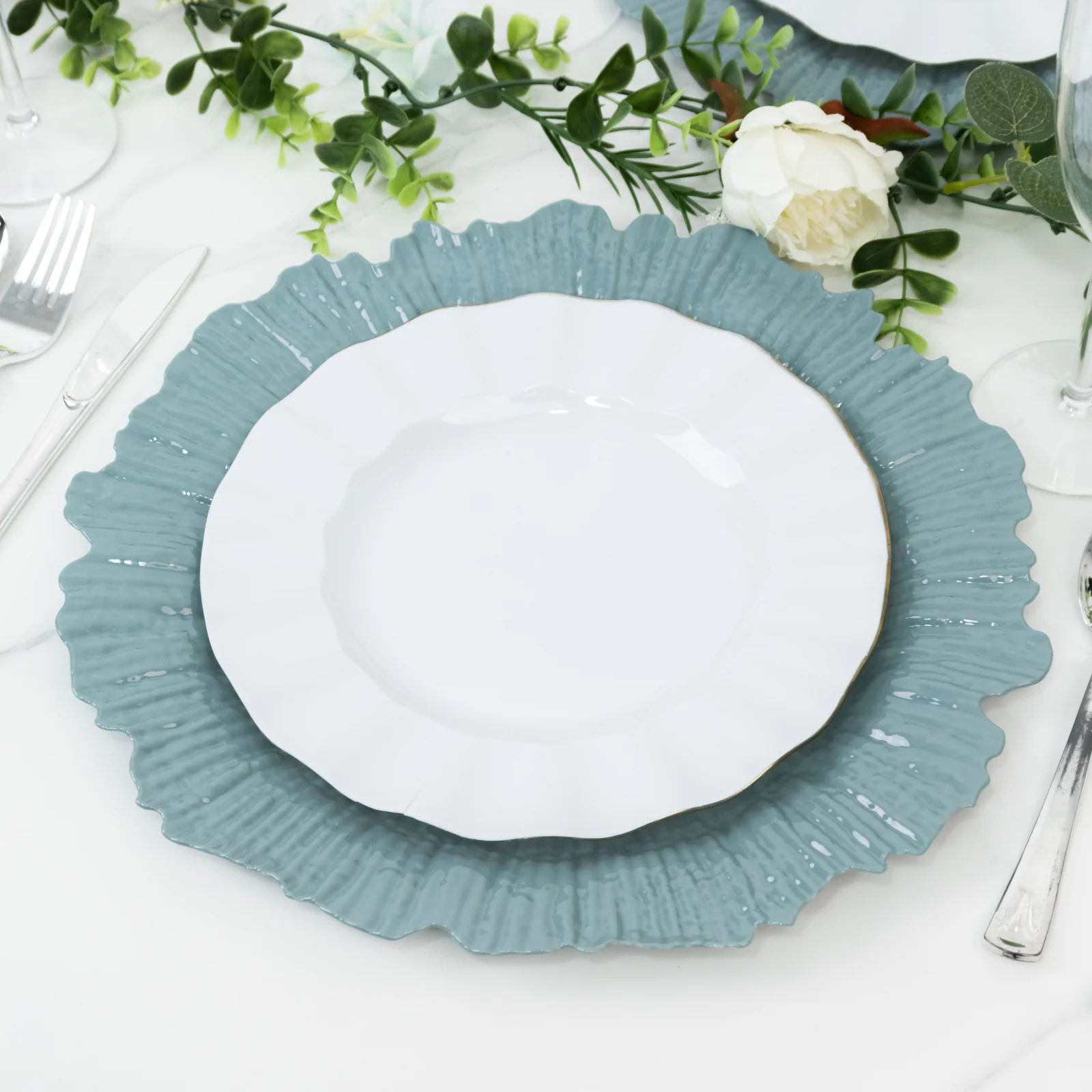 10 Pack Economy Plastic Charger Plates – 13" Dusty Blue Reef Rim Design Chargers for Weddings & Parties - Image 8