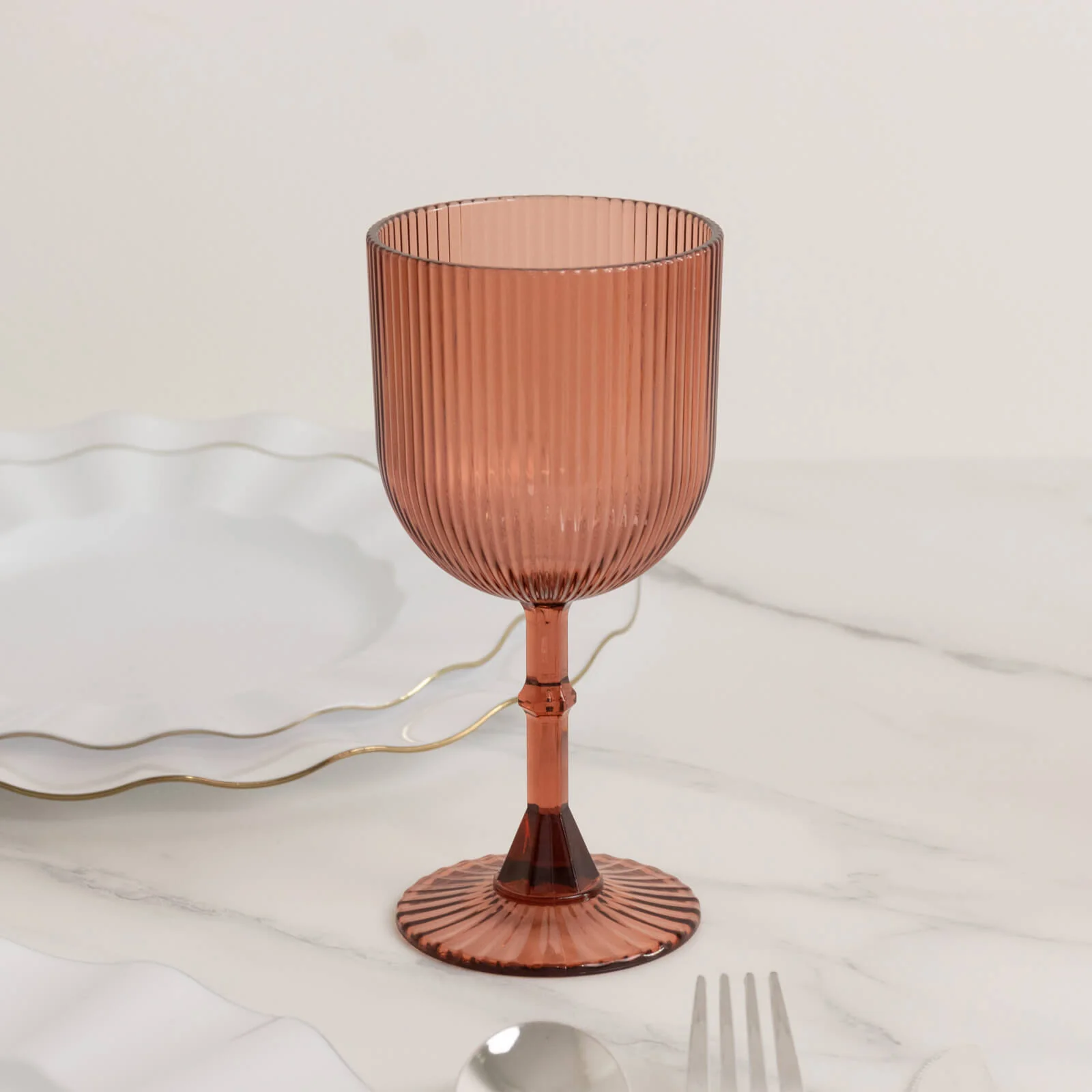 12-Pack Dusty Rose Plastic Wine Glasses 9oz, Vintage Ribbed Pattern - Transparent Reusable Shatterproof Goblets - Image 2