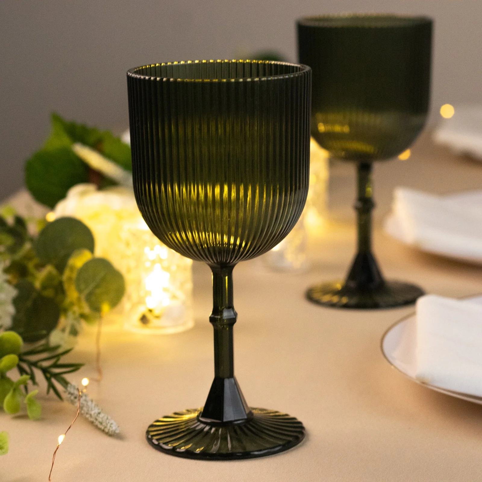12-Pack Hunter Emerald Green Plastic Wine Glasses 9oz, Vintage Ribbed Pattern - Reusable Shatterproof Goblets - Image 8