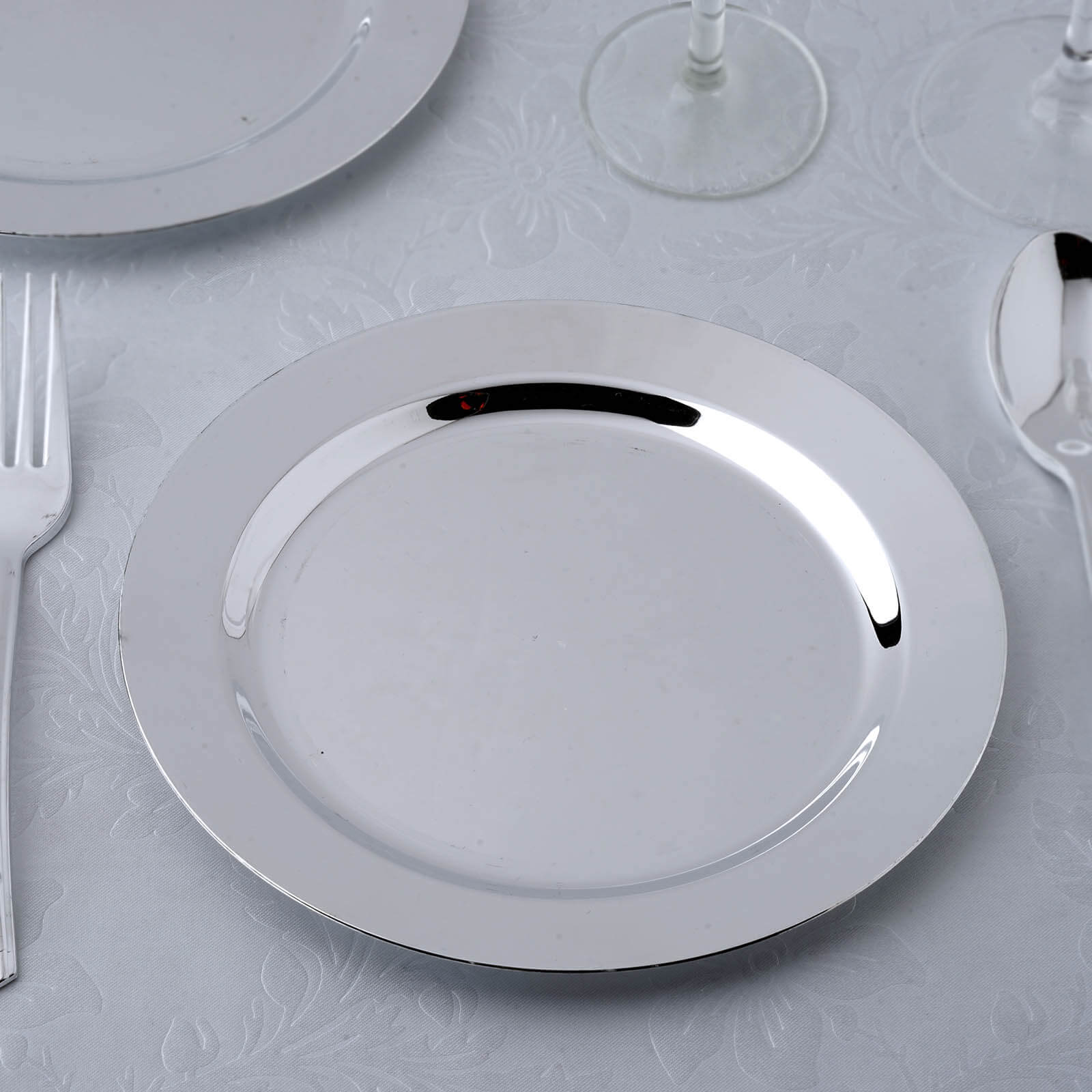 12-Pack Plastic Dessert Plates 8" Glossy Silver with Metallic Finish - Round Disposable Plates for Salads - Image 8
