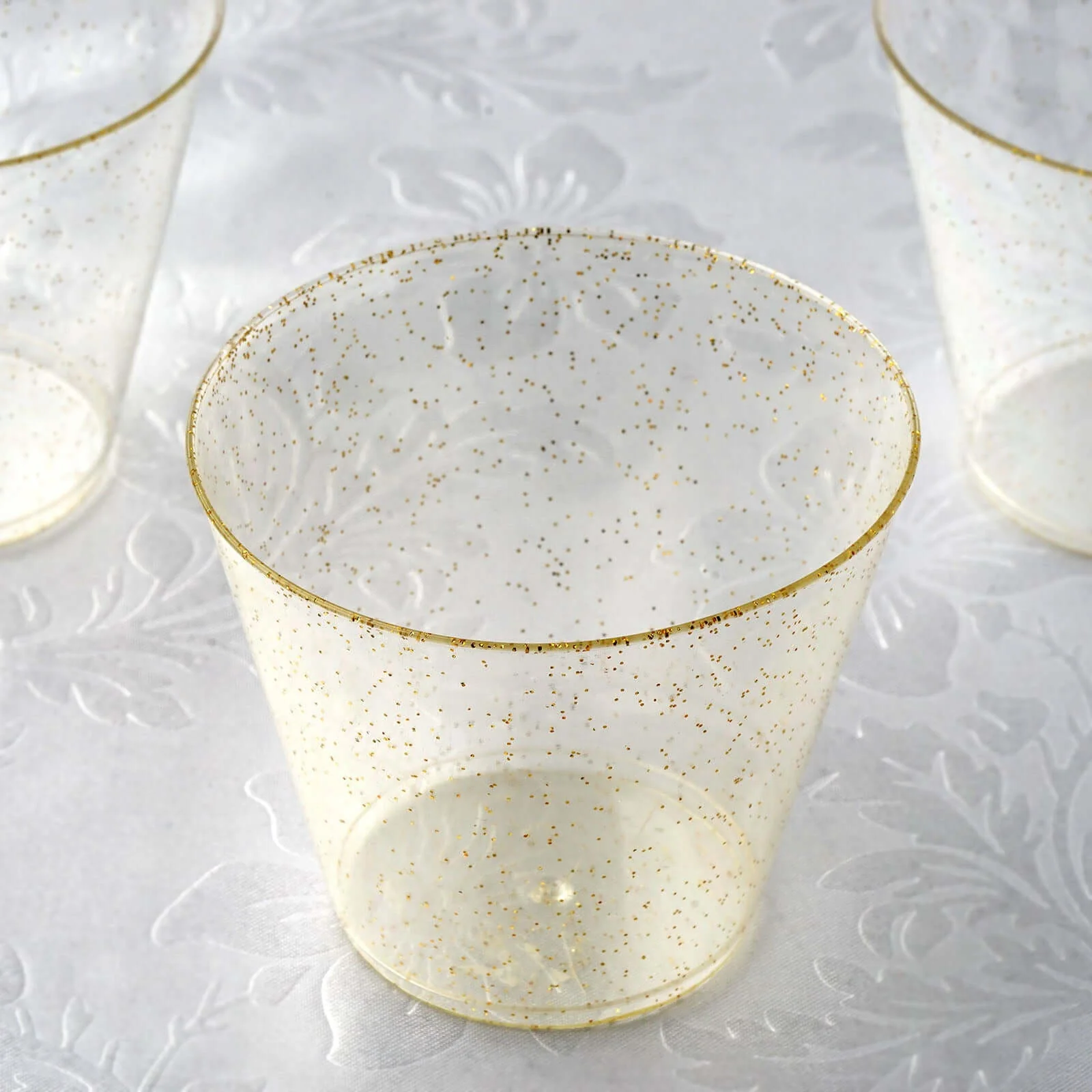 12-Pack Plastic Party Glasses 9oz Gold Glittered - Disposable Cups for Special Occasions - Image 7