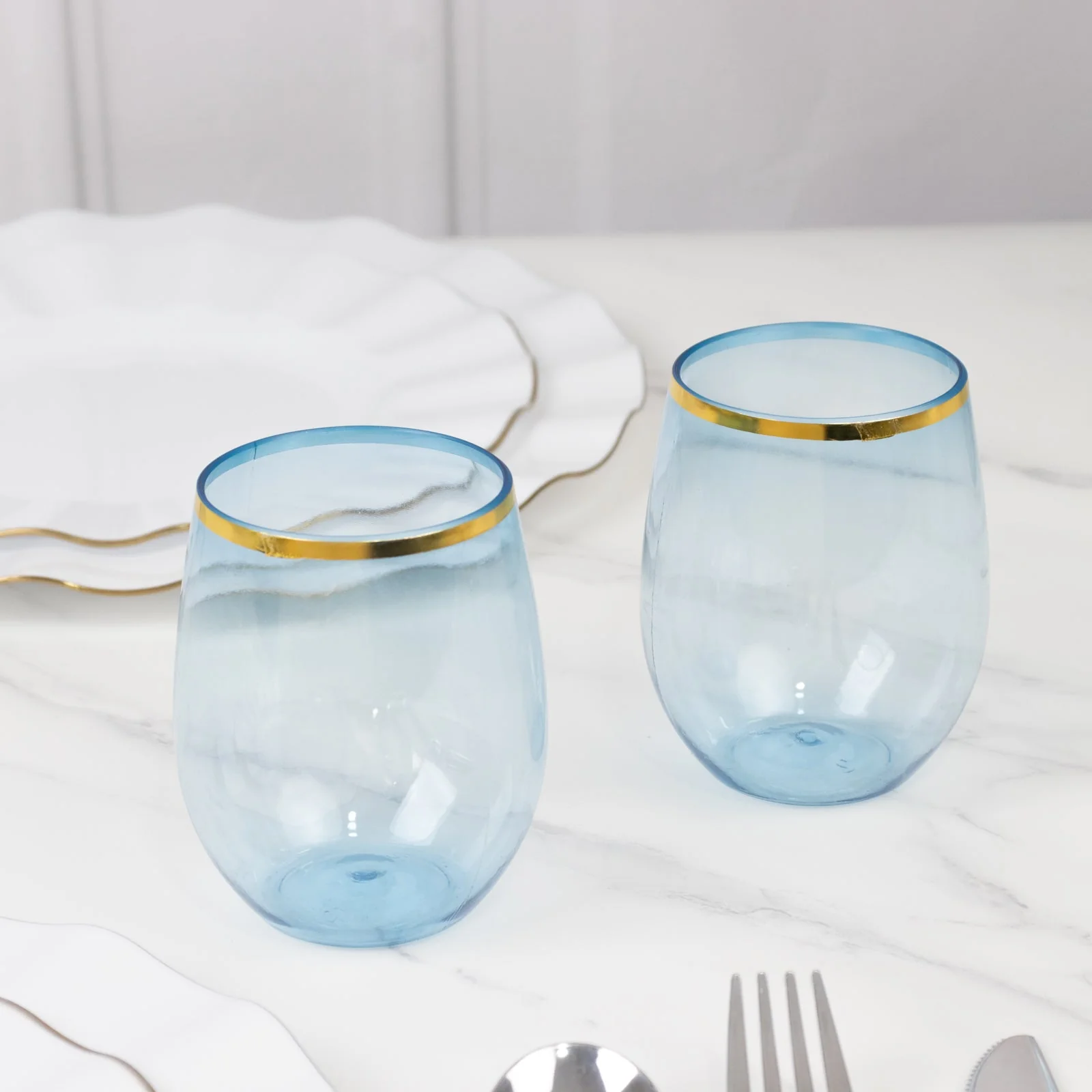 12-Pack Plastic Stemless Wine Glasses 12oz, Transparent Dusty Blue with Gold Rim - Reusable Tumblers for Events - Image 3