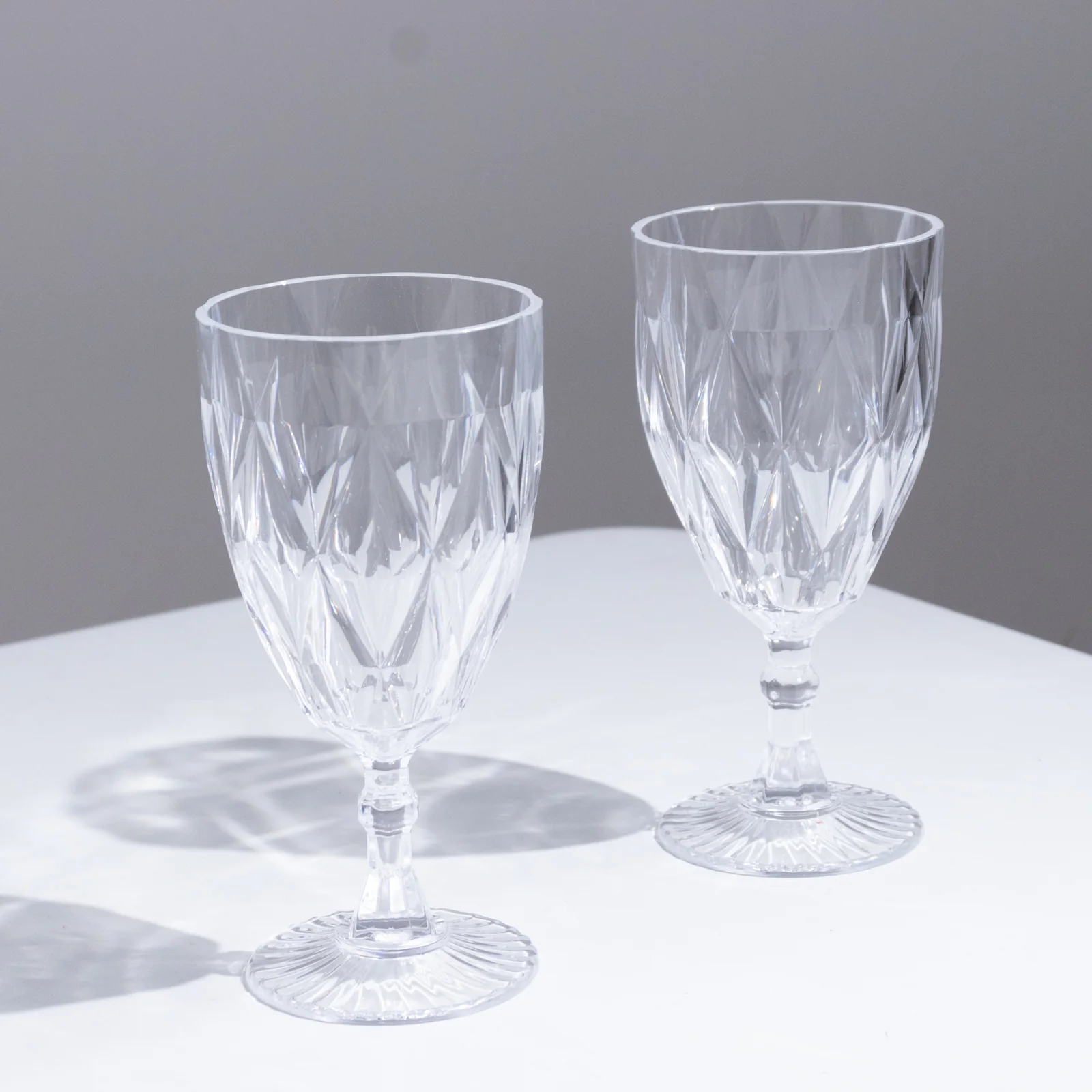 12 Pack Diamond Cut Vintage Plastic Wine Goblets – Clear 11oz Embossed Reusable Drink & Cocktail Glasses - Image 6