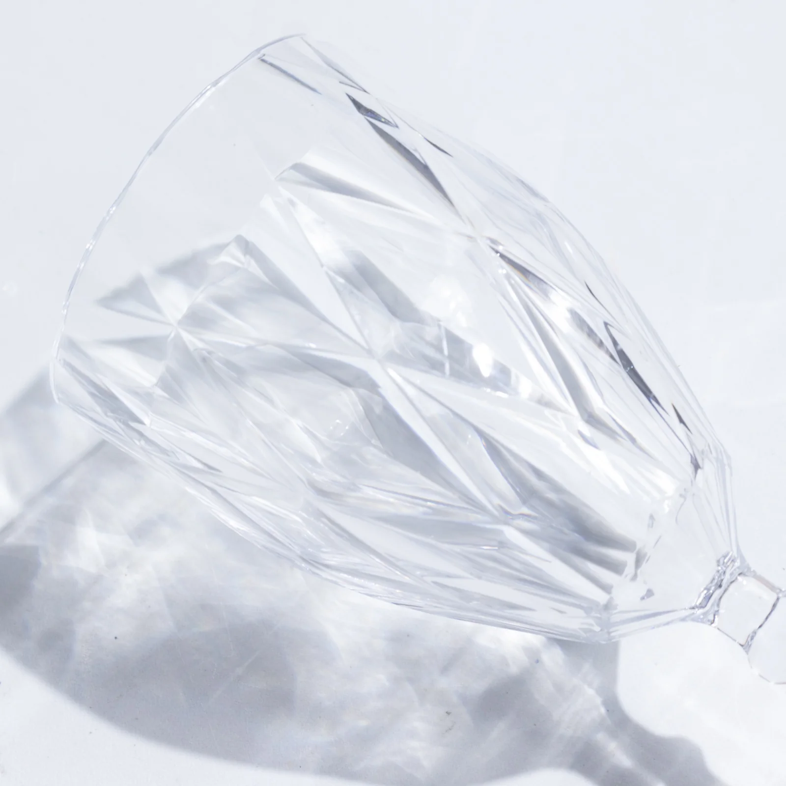 12 Pack Diamond Cut Vintage Plastic Wine Goblets – Clear 11oz Embossed Reusable Drink & Cocktail Glasses - Image 7