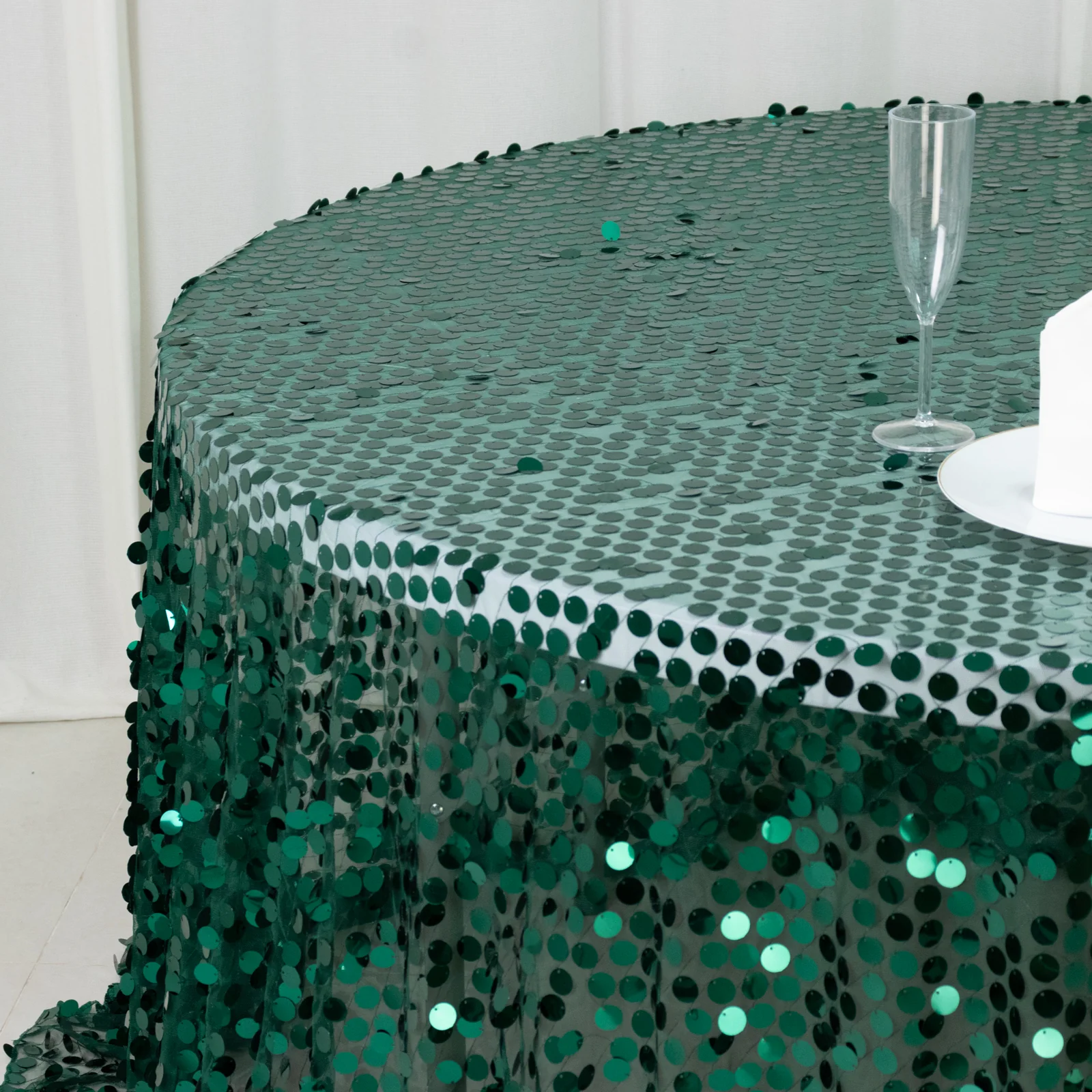 Sequin Round Tablecloth 132" Hunter Emerald Green - Big Payette Table Cover - Image 6