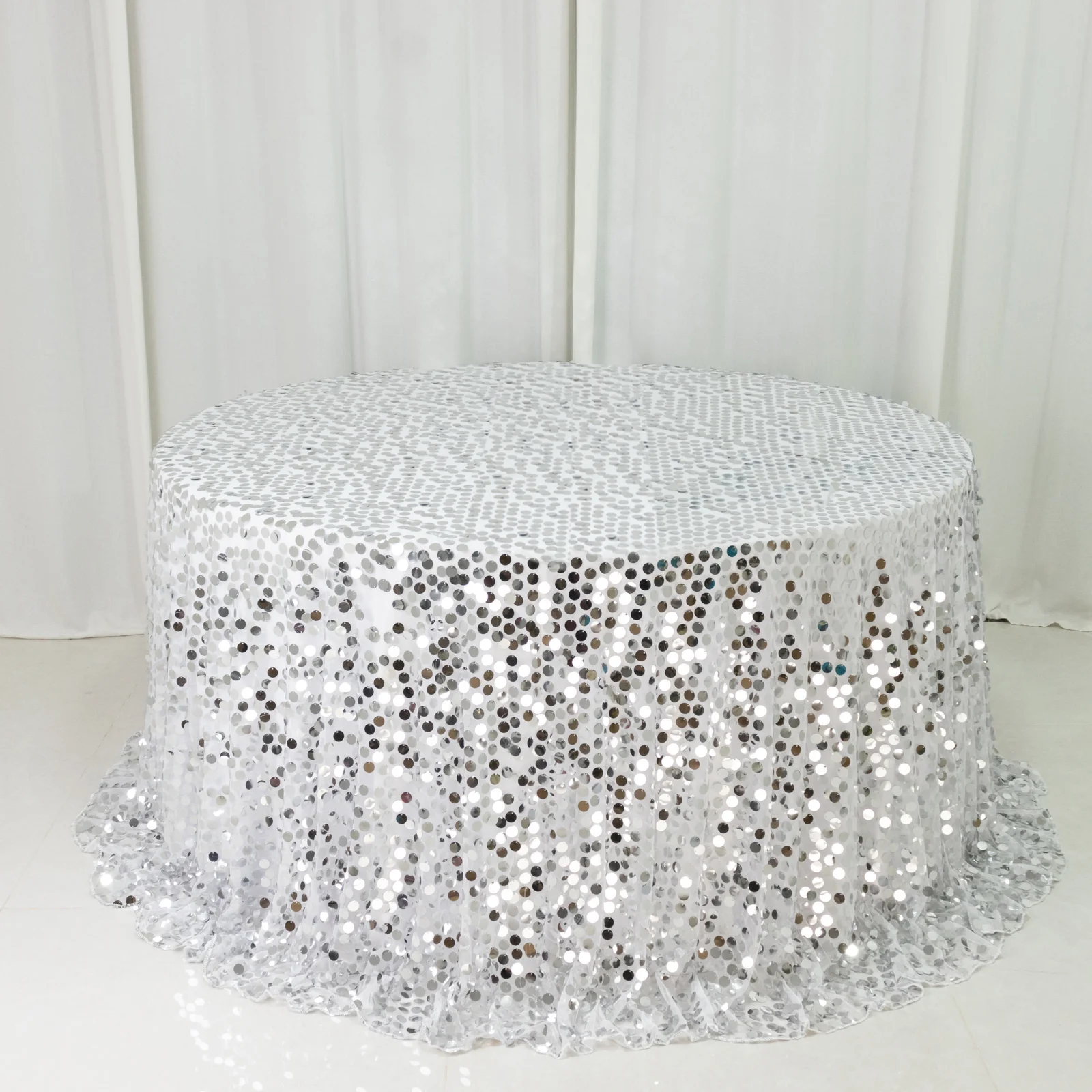 Sequin Round Tablecloth 132" Silver - Big Payette Table Cover