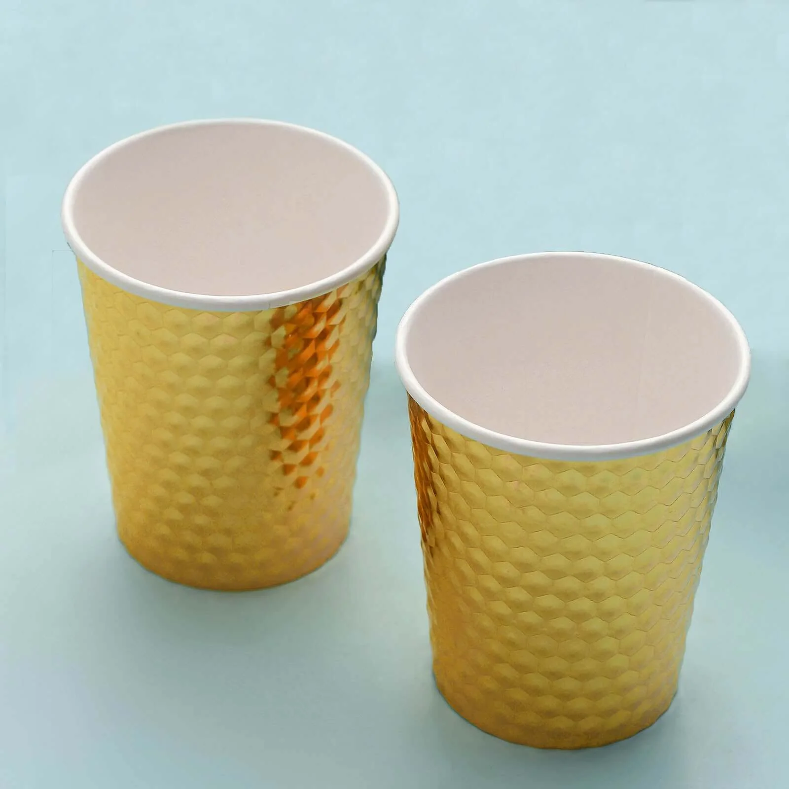 24-Pack Paper Cups 10oz Gold Foil with Honeycomb Design - Chic Disposable Party Cups for Events & All Purpose Use - Image 6