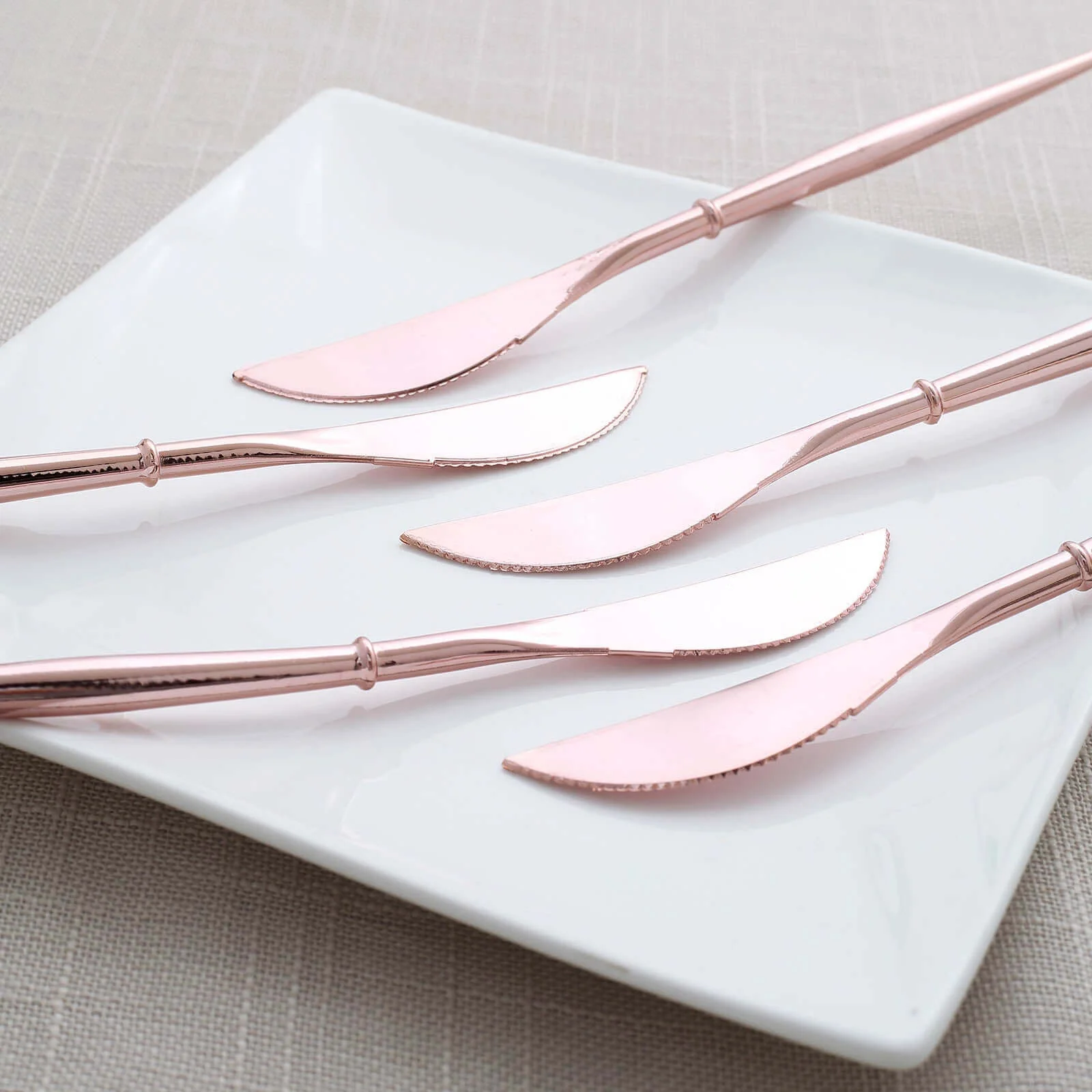 24-Pack Plastic Knives 8" Rose Gold - Heavy Duty Modern Flatware, Premium Disposable Silverware - Image 5