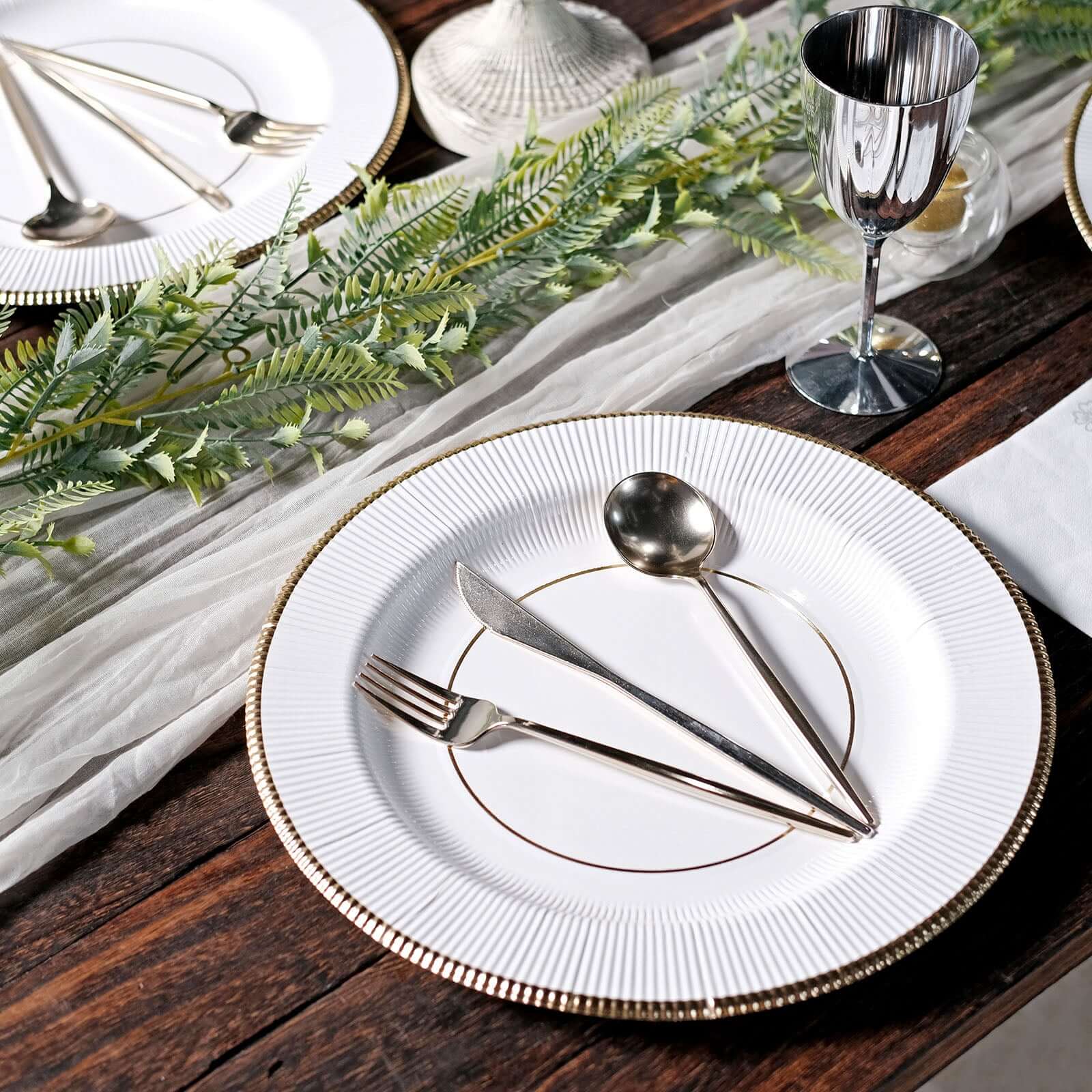 25-Pack Disposable Round Charger Plates 13" White Sunray Design with Gold Rim - 350GSM Heavy Duty Cardboard Placemats for Dinner Parties & Banquets - Image 2