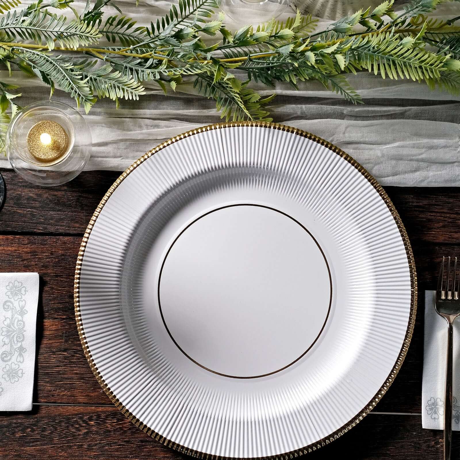 25-Pack Disposable Round Charger Plates 13" White Sunray Design with Gold Rim - 350GSM Heavy Duty Cardboard Placemats for Dinner Parties & Banquets - Image 6