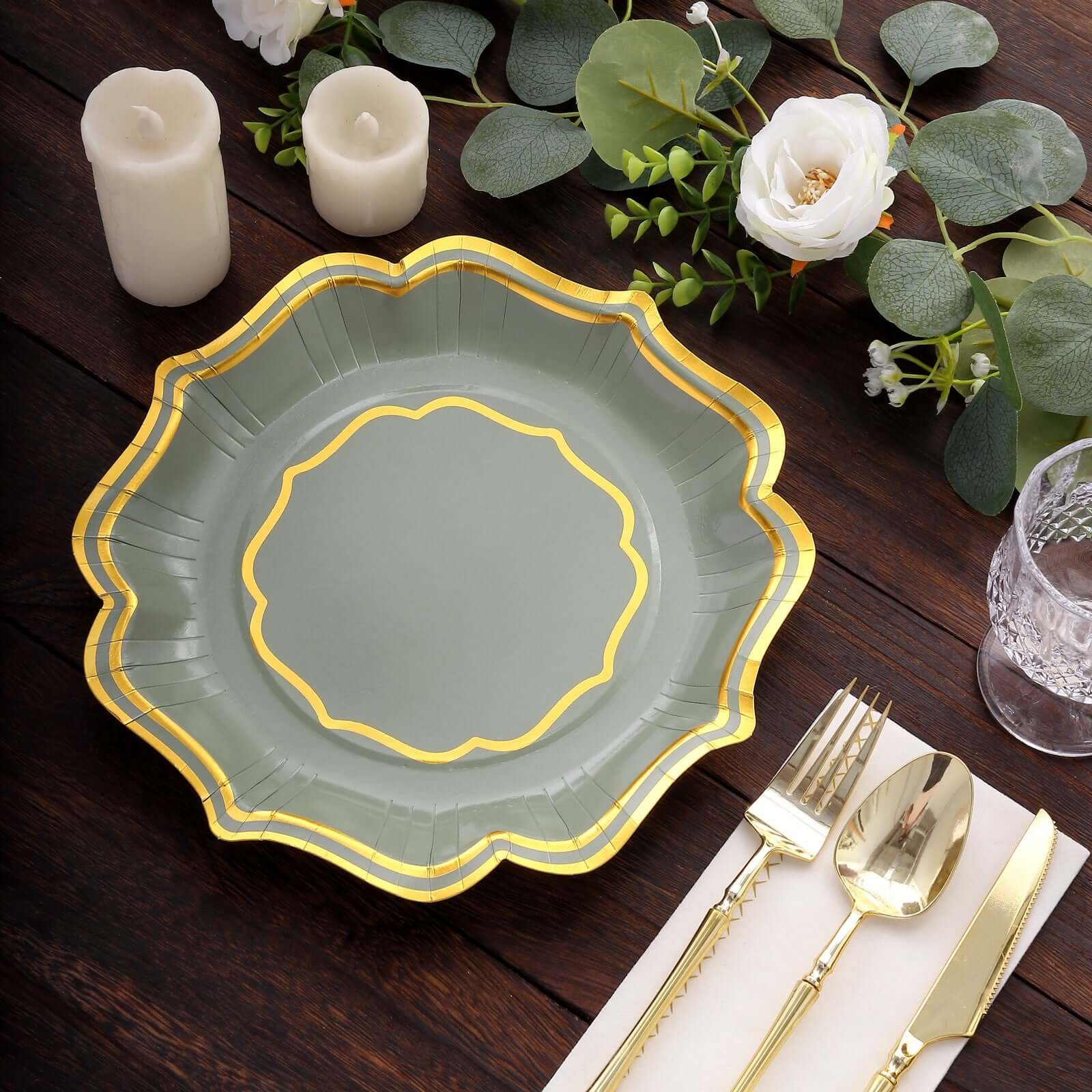 25-Pack Paper Dinner Plates 10" Sage Green with Gold Scallop Rim - 300GSM Disposable Party Plates - Image 6