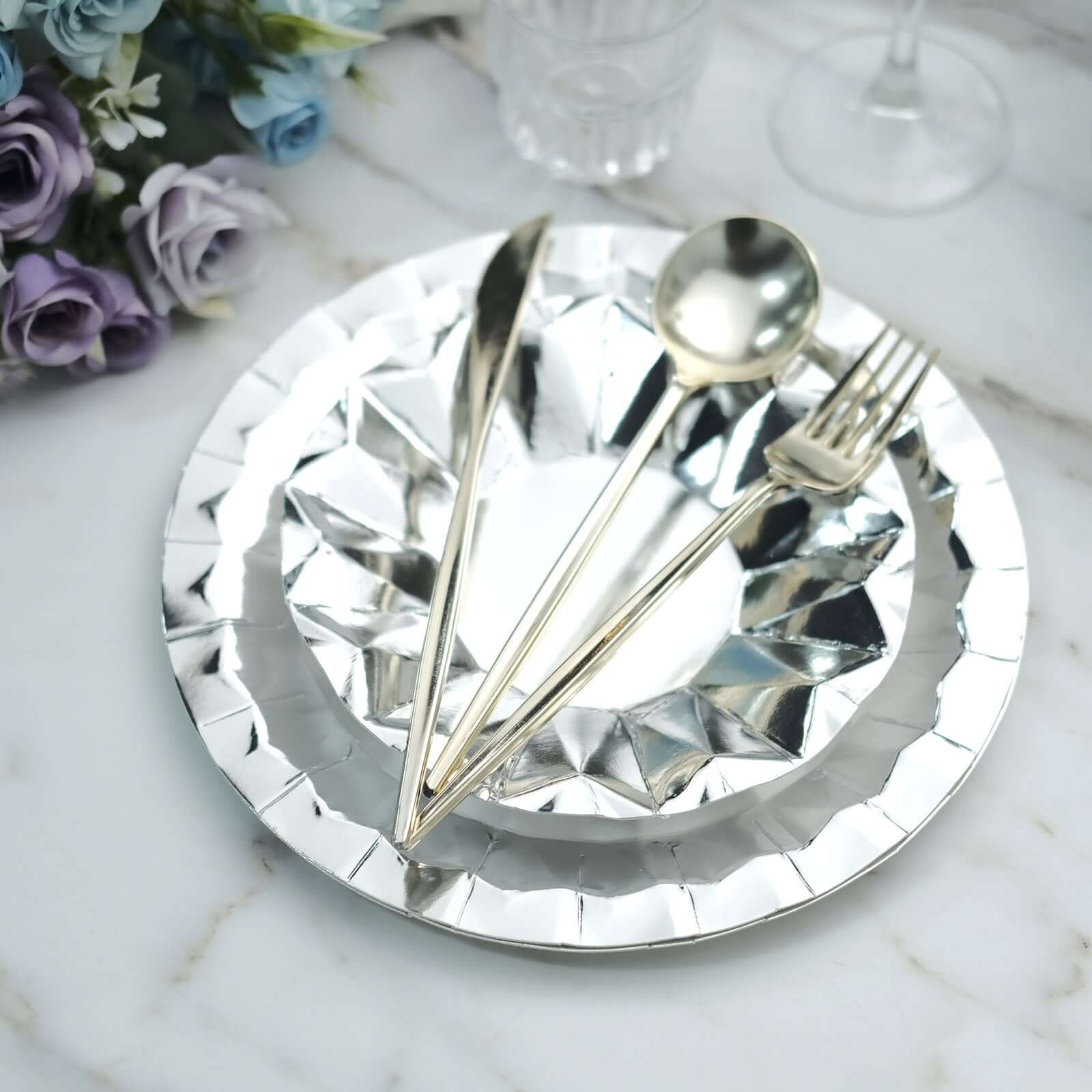 25-Pack Paper Round Dessert Plates 7" Metallic Silver with Geometric Prism Rim - 400GSM Disposable Appetizer Salad Plates - Image 11