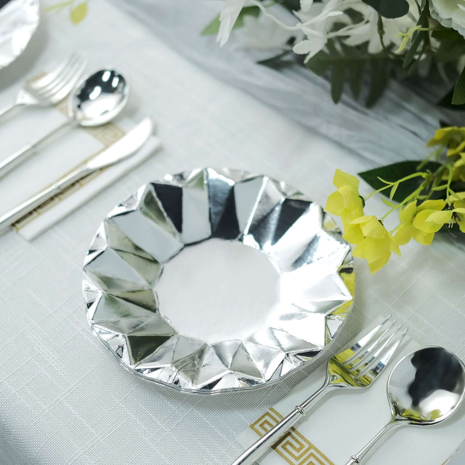 25-Pack Paper Round Dessert Plates 7" Metallic Silver with Geometric Prism Rim - 400GSM Disposable Appetizer Salad Plates - Image 8