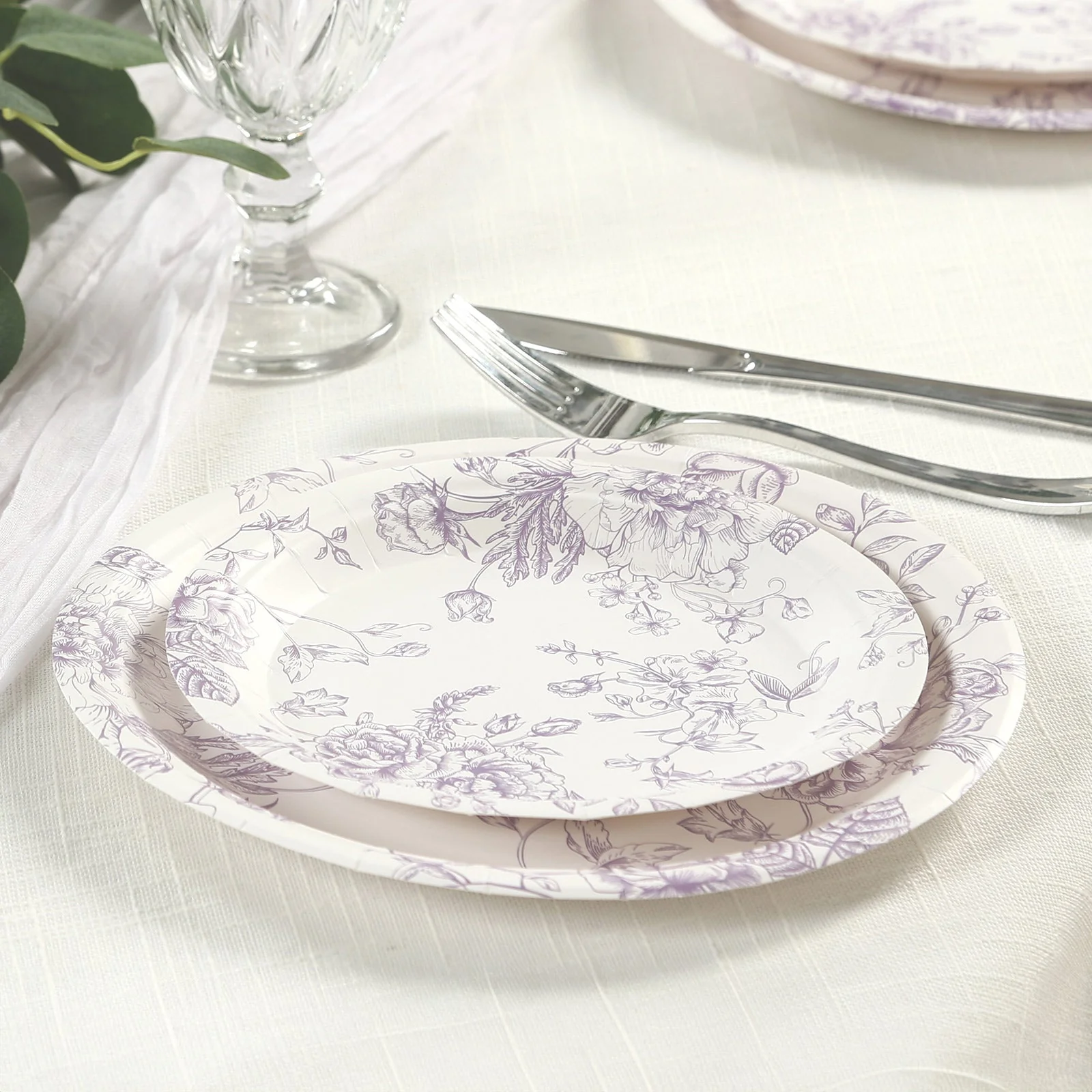 25-Pack Paper Round Dessert Plates 7" White with Lavender Lilac French Toile Pattern - Disposable Floral Salad Appetizer Plates - Image 2