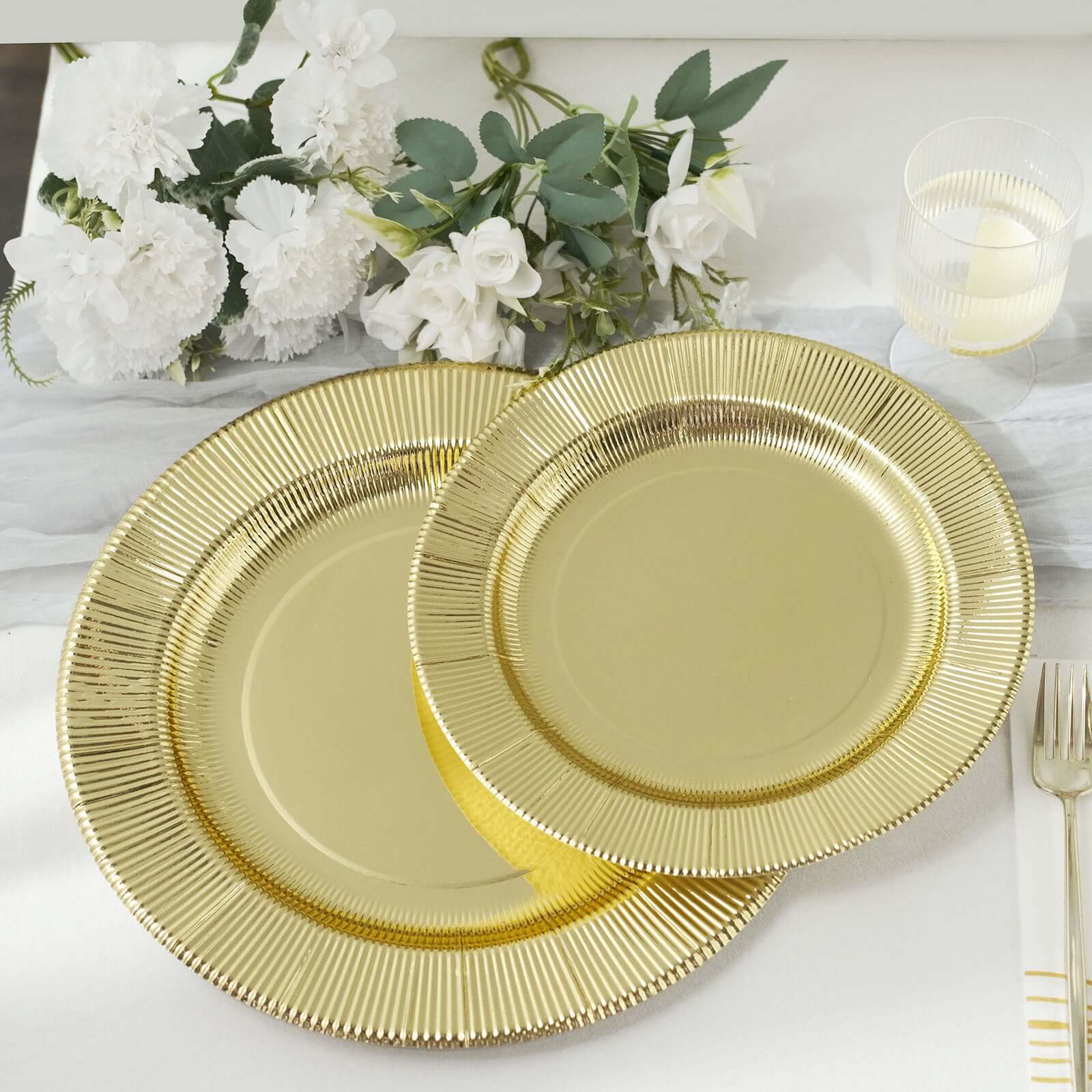 25-Pack Paper Round Dinner Plates 10" Metallic Gold Sunray Design - 350GSM Heavy Duty Disposable Party Plates - Image 9