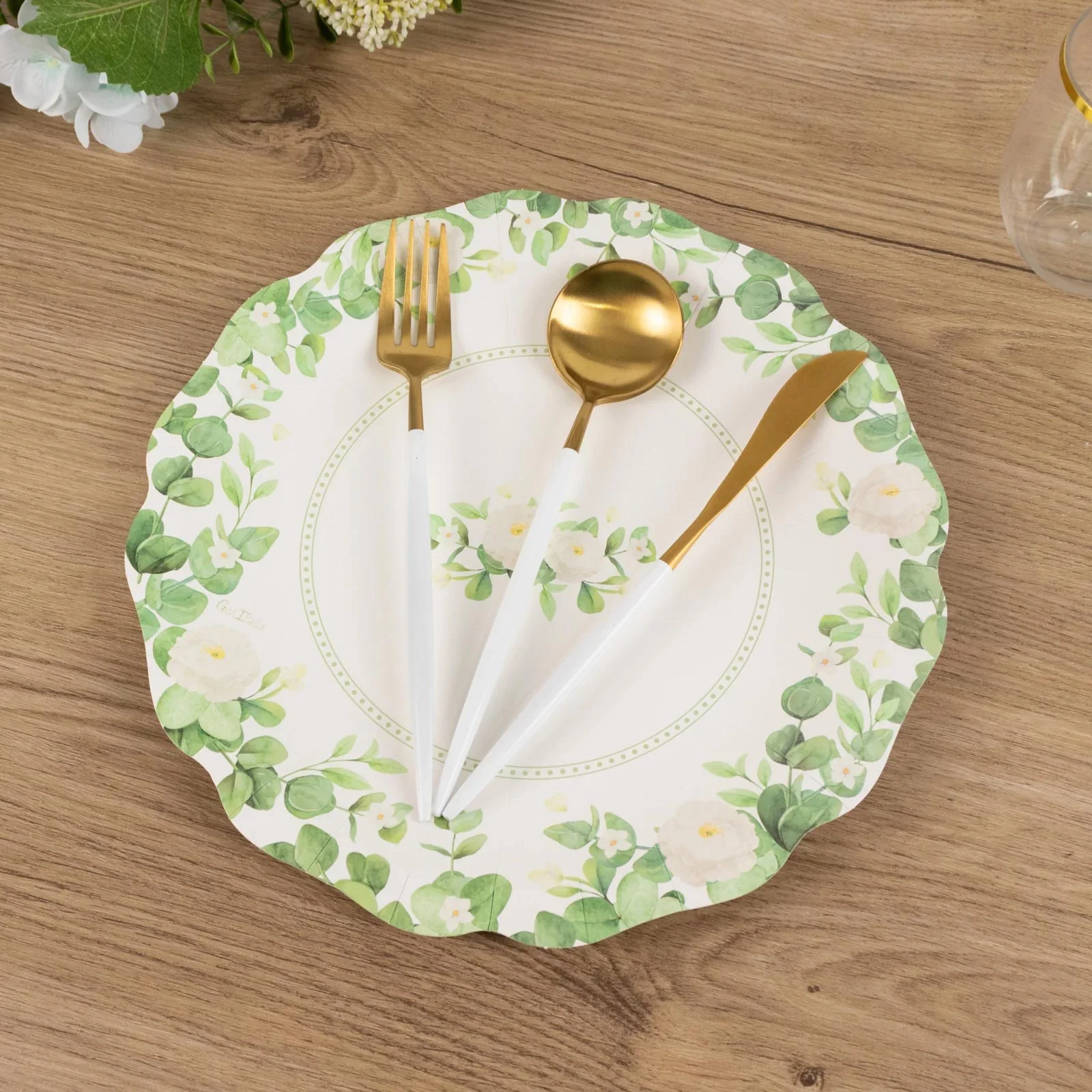 25-Pack Paper Round Dinner Plates 11" White with Floral Greenery & Scalloped Edges - Disposable Party Plates for Rustic Weddings & Garden Brunches - Image 6
