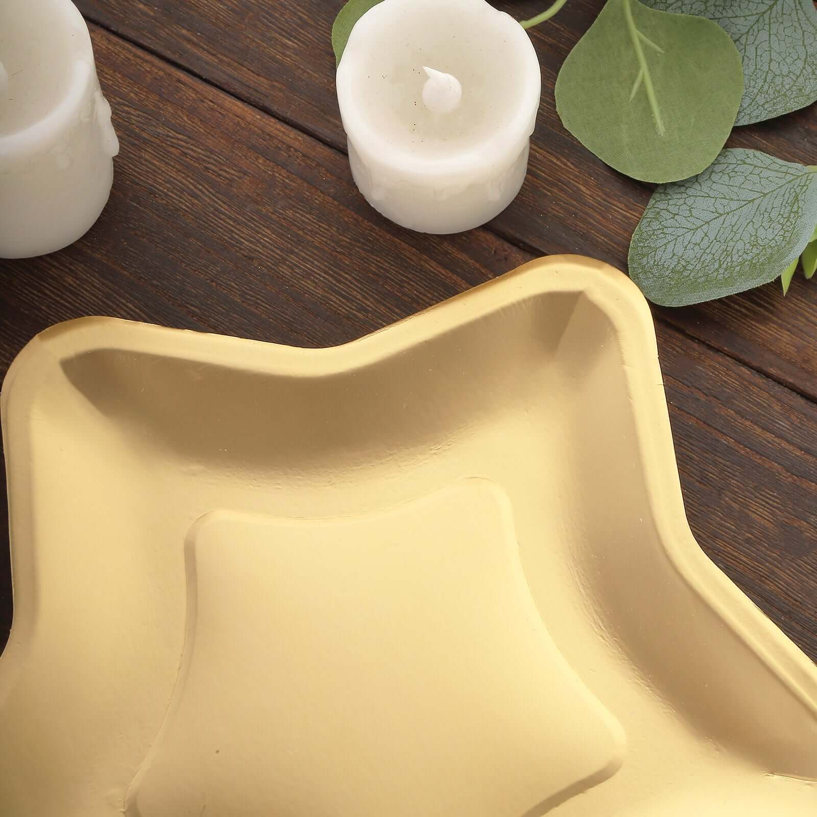 25-Pack Paper Star Shaped Dinner Plates 9" Matte Gold - 300GSM Eco-friendly Disposable Party Plates for Festive Occasions - Image 9