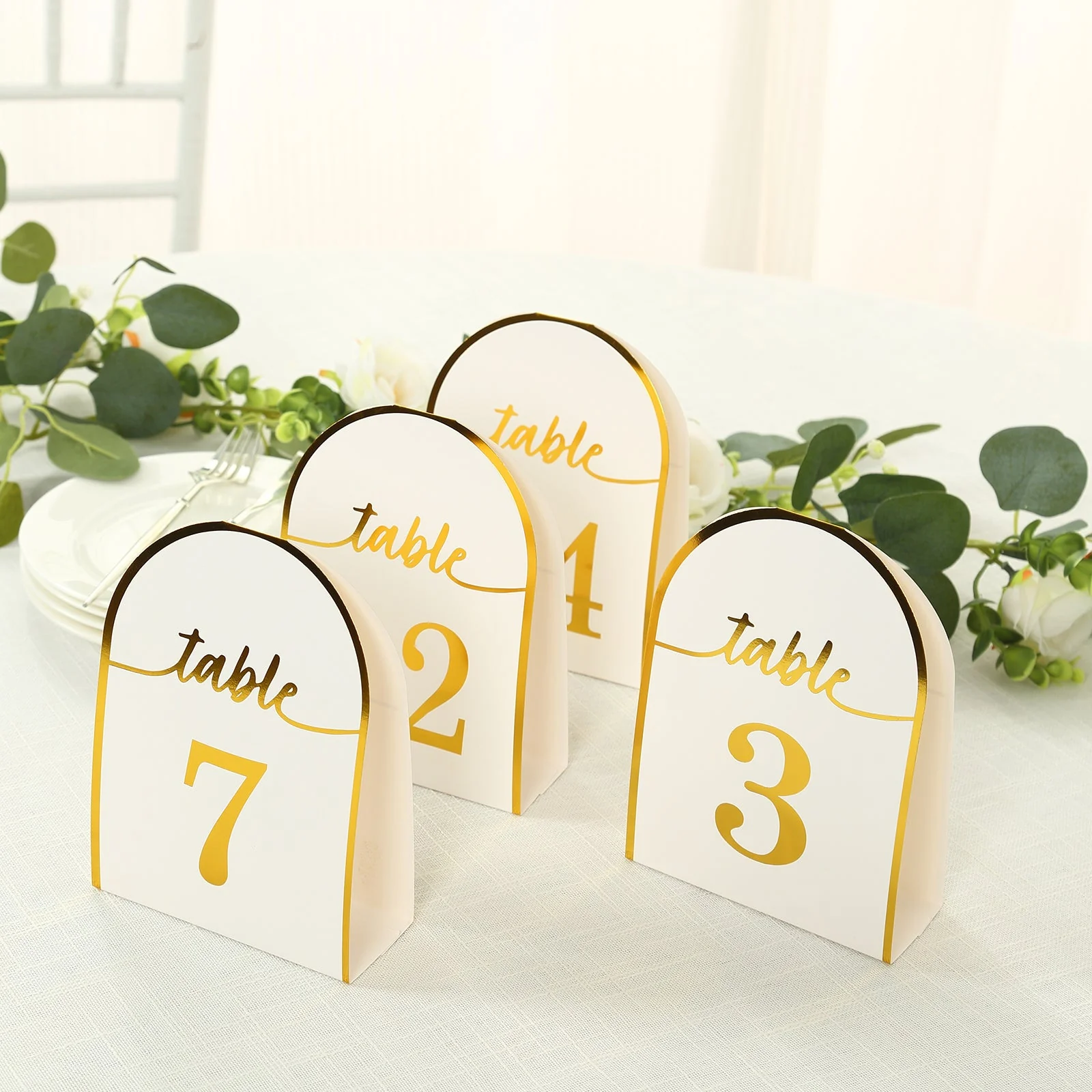 25-Pack Disposable Table Numbers 7" White Free Standing Double Sided Table Number Place Cards with Metallic Gold Foil Numbers 1-25 - Image 8