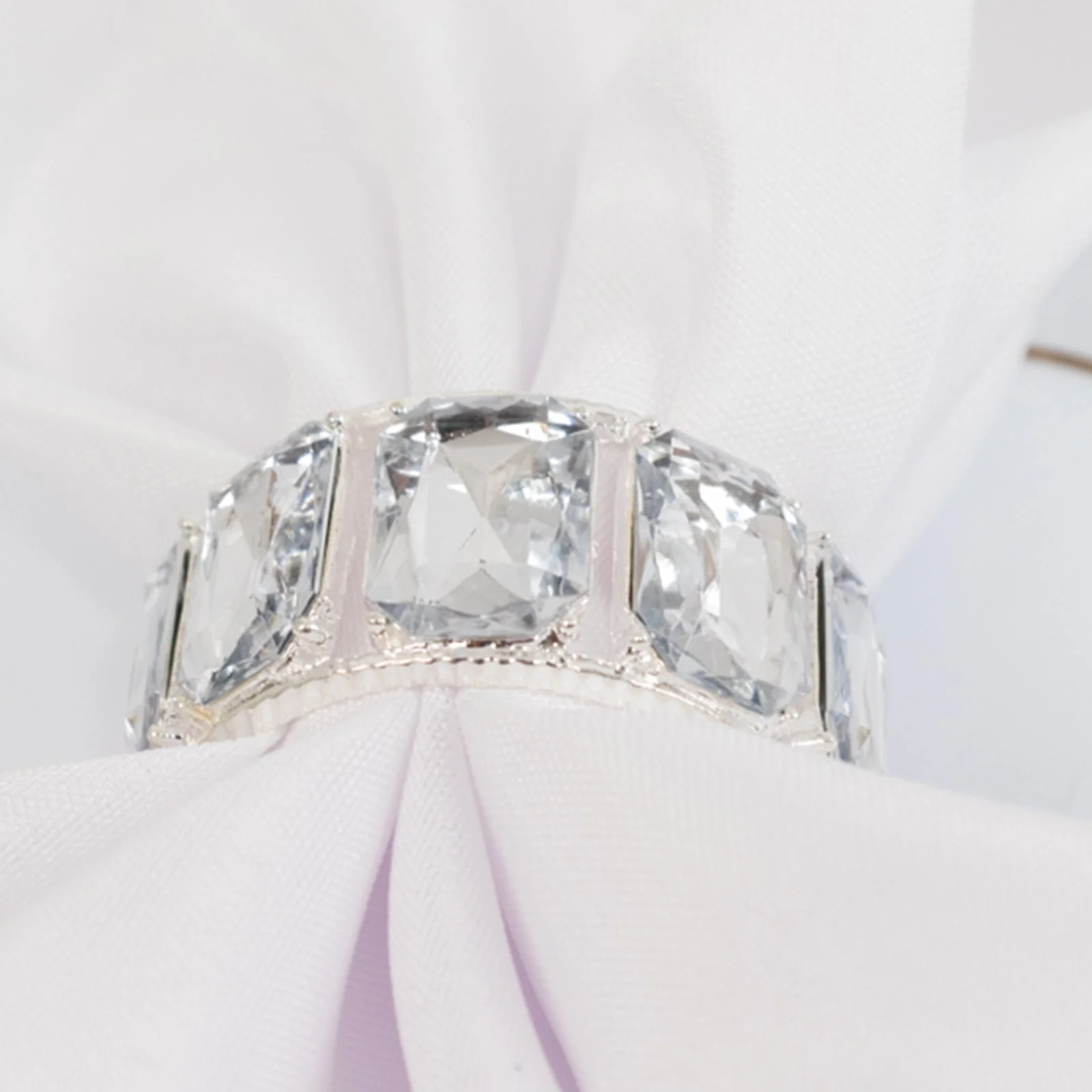 4 Pack Crystal Diamond Gem Napkin Rings, Elegant Decorative Napkin Holders for Table Settings - Image 9