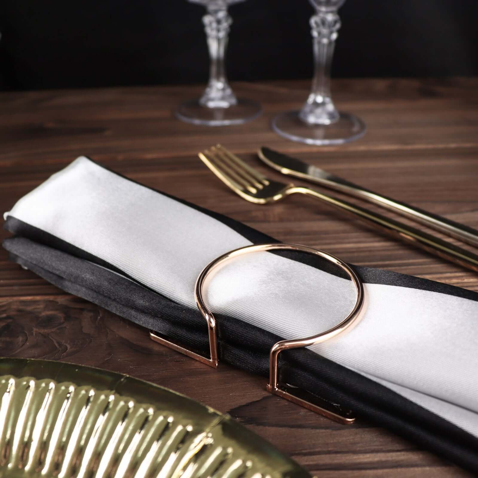 4 Pack Gold Geometric Metal Napkin Rings, Modern Nordic Napkin Holder Stands - Image 9