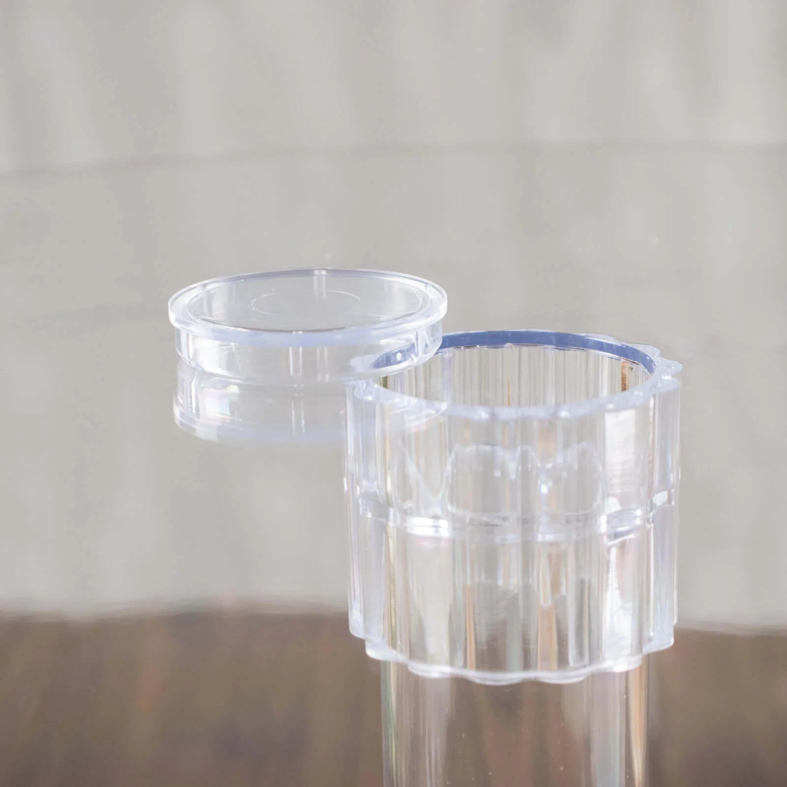 4-Tier Acrylic Round Cake Stand Set Assorted Sizes Clear - Sleek Versatile Cupcake Holder Dessert Display Pedestal for Stylish Pastry & Dessert Tables - Image 8