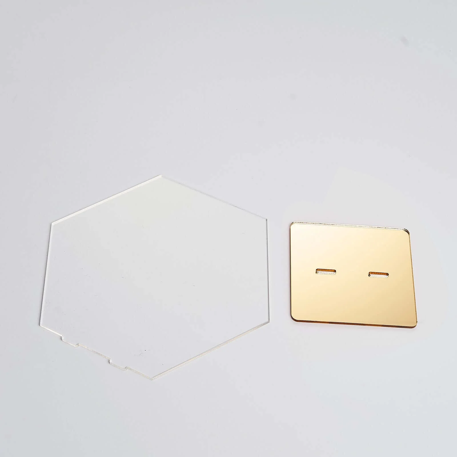 5-Pack Acrylic Table Sign Holders 5", Clear/Gold Hexagon Design - Perfect for Wedding Table Numbers and Menus - Image 11