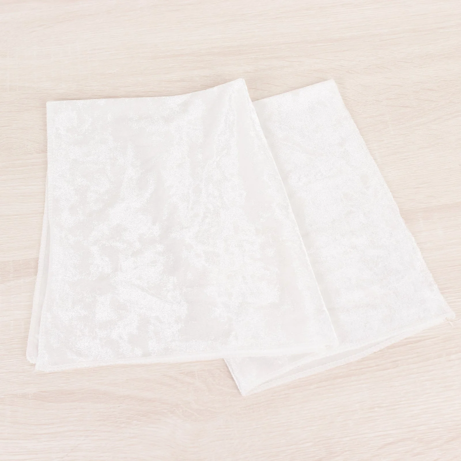 5 Pack Premium Crushed Velvet Napkins 20"x20" White - Exquisite Lustrous Cloth Napkins for Chic Table Settings - Image 7