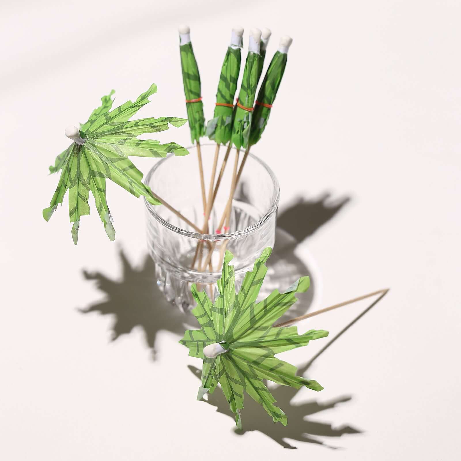 50-Pack Natural Bamboo Skewers 6", Green Tropical Leaf Parasol Cocktail Umbrella Picks - Eco Friendly Disposable Drink Sticks - Image 6