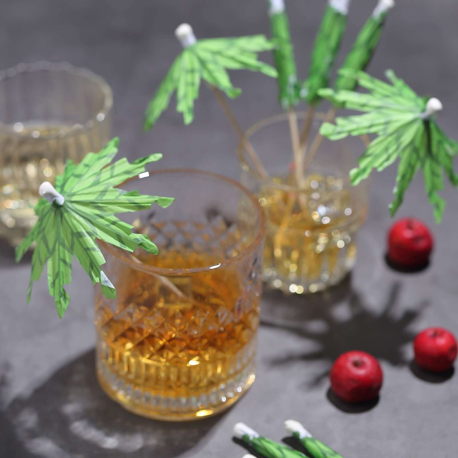50-Pack Natural Bamboo Skewers 6", Green Tropical Leaf Parasol Cocktail Umbrella Picks - Eco Friendly Disposable Drink Sticks - Image 8