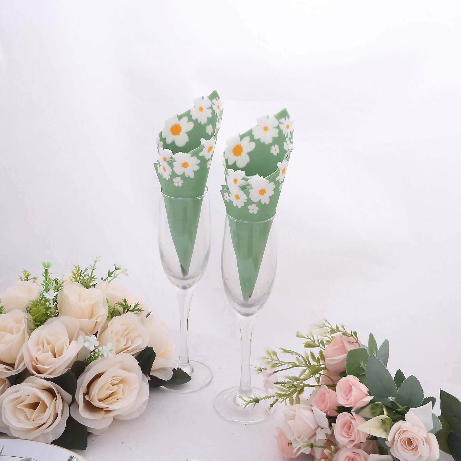 20-Pack Paper Beverage Napkins 2 Ply Sage Green with Daisy Flower Design 6.5"x6.5" - Soft 2-Ply Disposable Beverage Napkins 18GSM - Image 12
