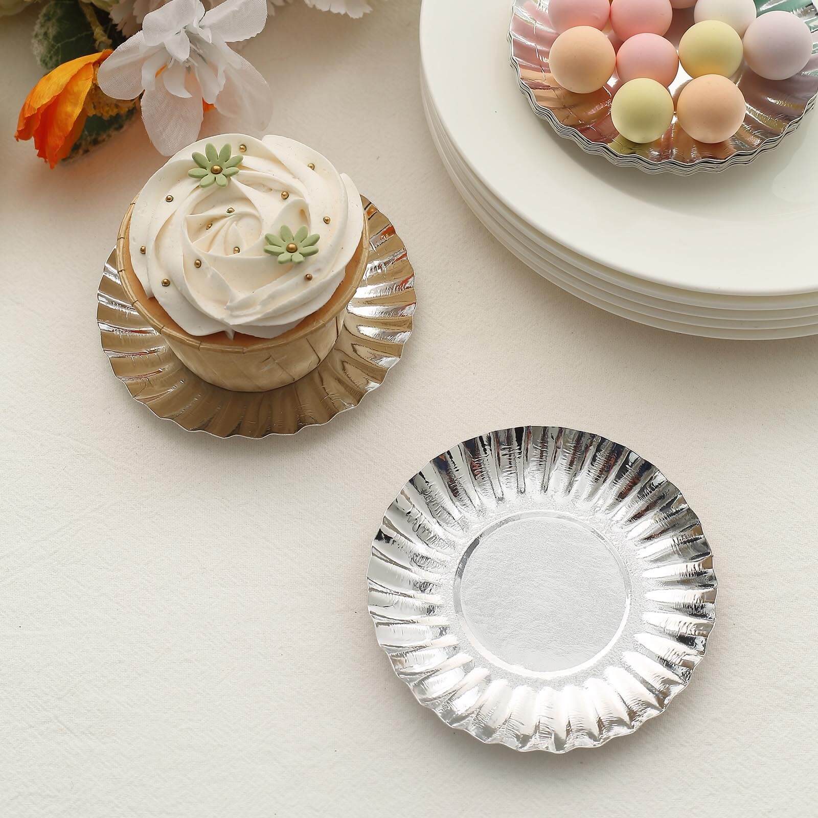 50-Pack Paper Round Party Plates 3.5" Metallic Silver Scalloped Rim - 250GSM Disposable Mini Dessert Plates