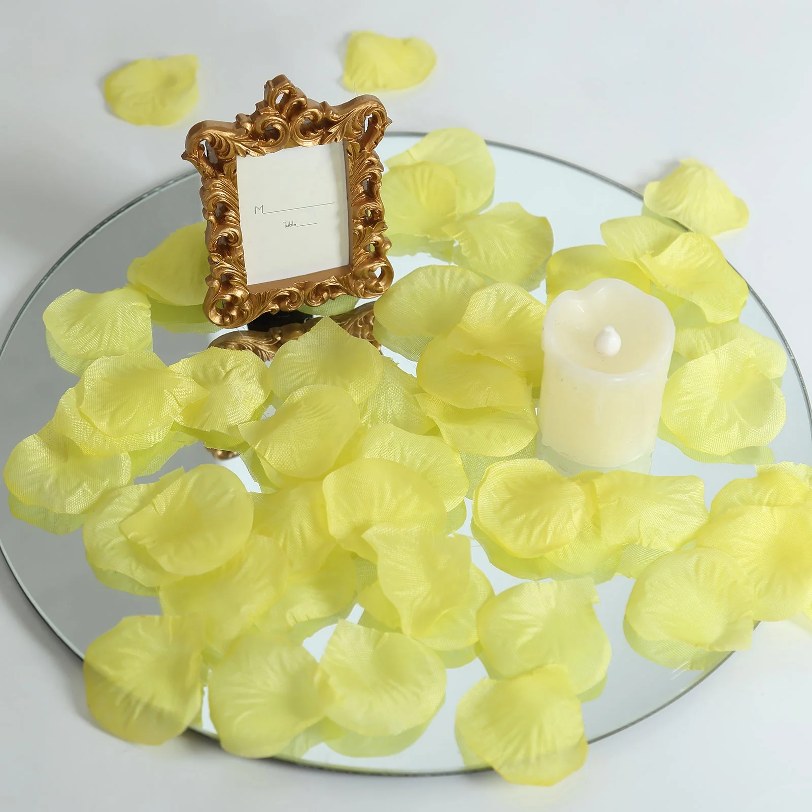 500-Pack Silk Rose Petals Confetti Yellow Round Design - Decorative Table Scatters - Image 6