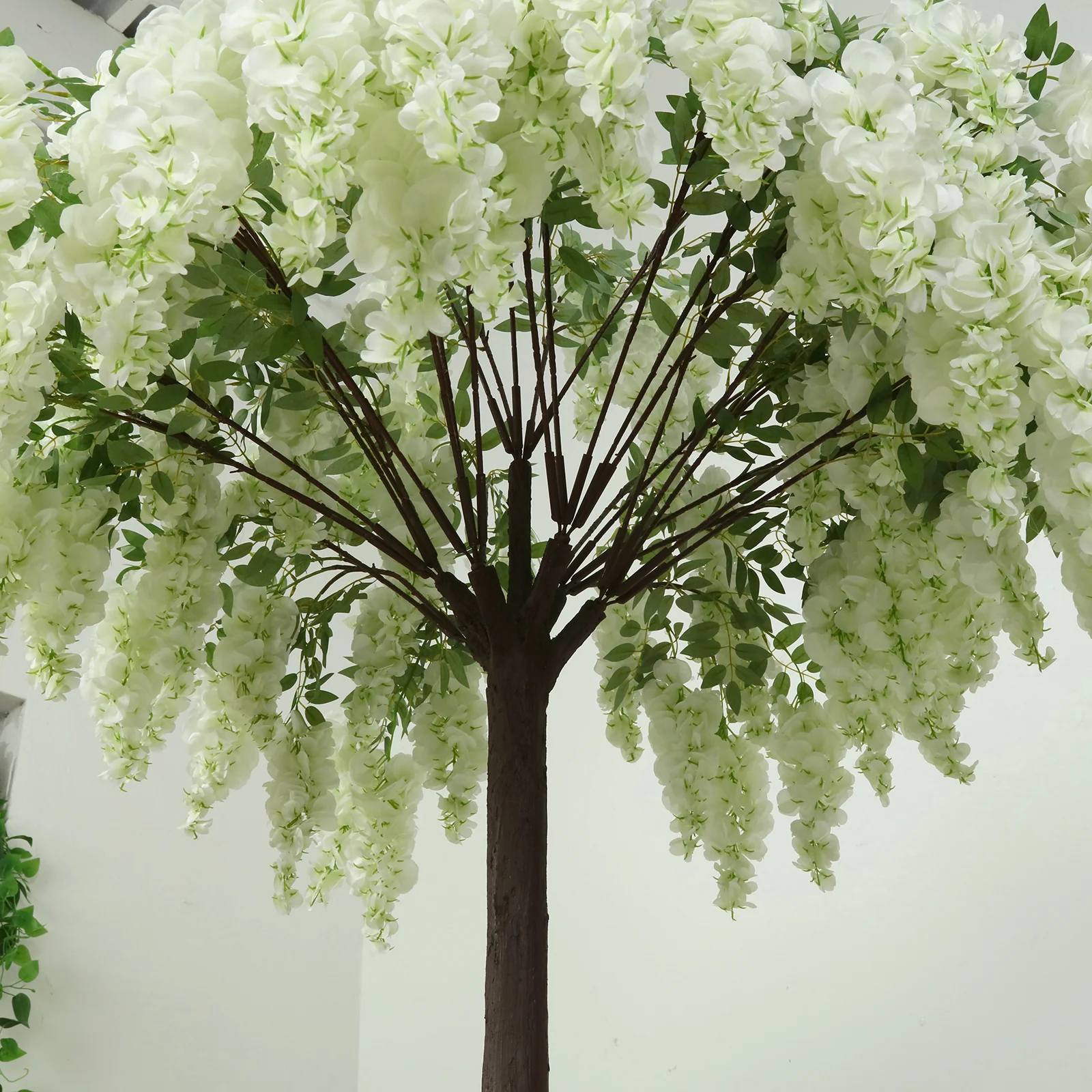 5ft Freestanding White Wisteria Tree – Romantic Faux Flower Decor for Aisles & Photo Backdrops - Image 8