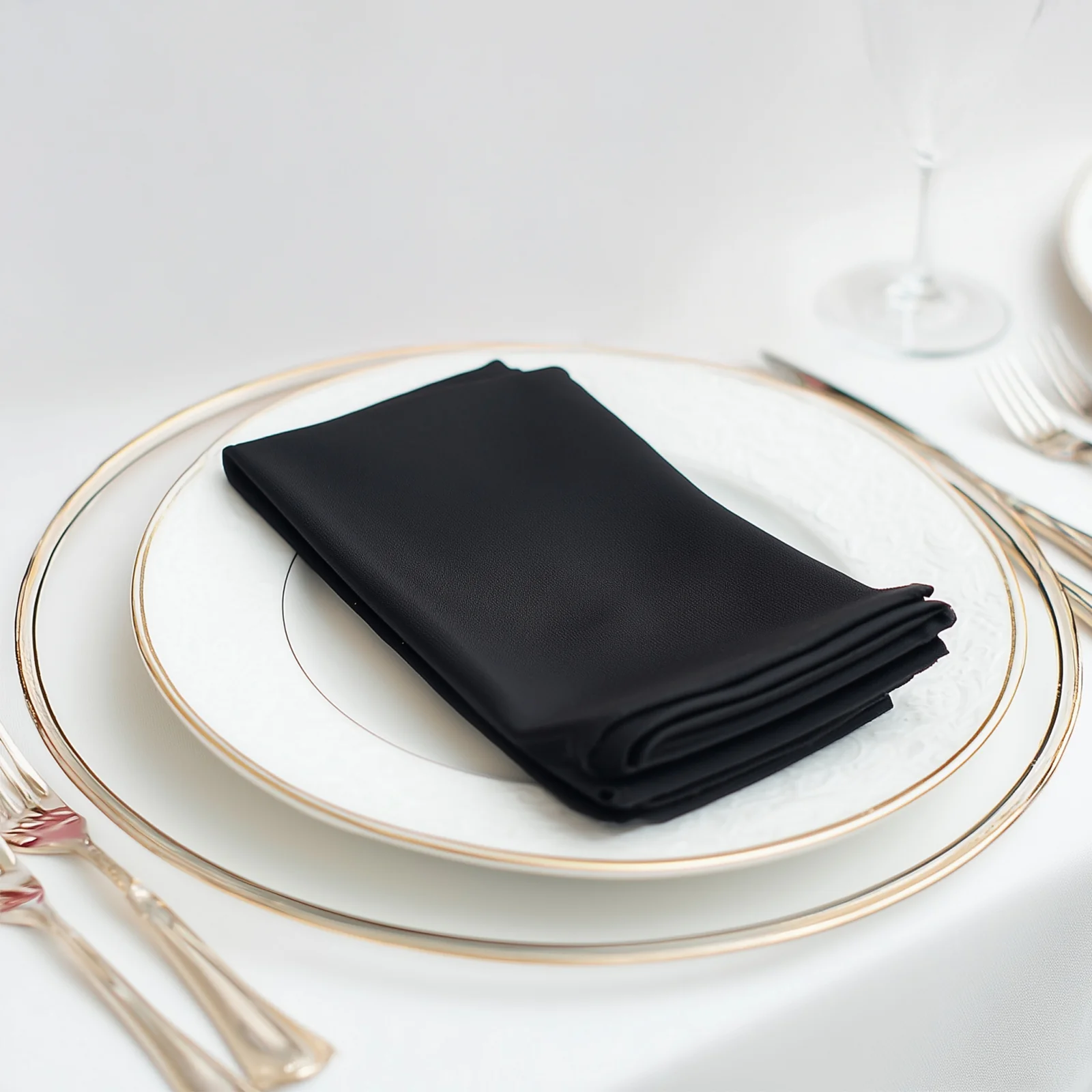 5 Pack Scuba Cloth Napkins – 17"x17" Black, Wrinkle-Free & Reusable Table Napkins