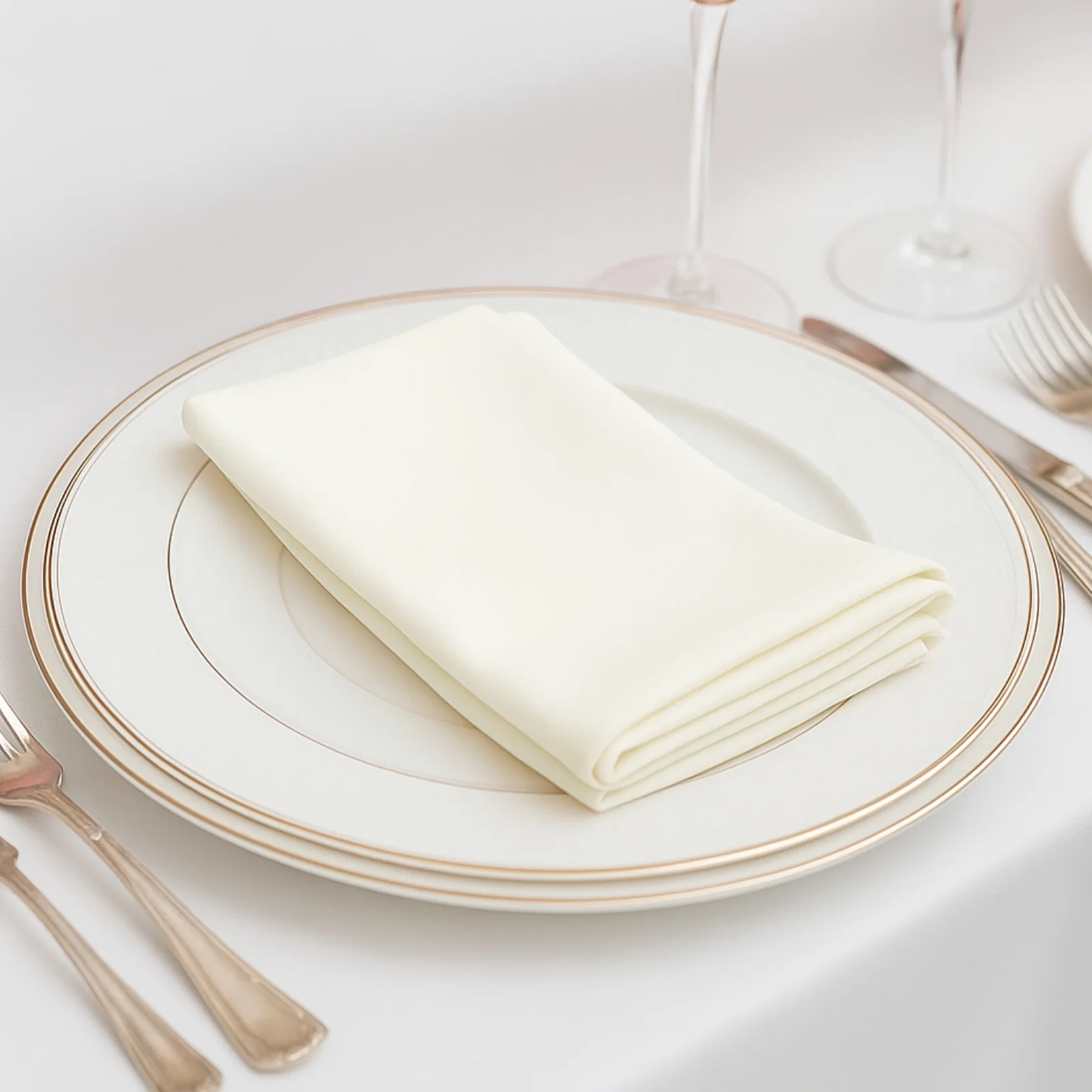 5 Pack Scuba Cloth Napkins – 17"x17" Ivory, Wrinkle-Free & Reusable Table Napkins