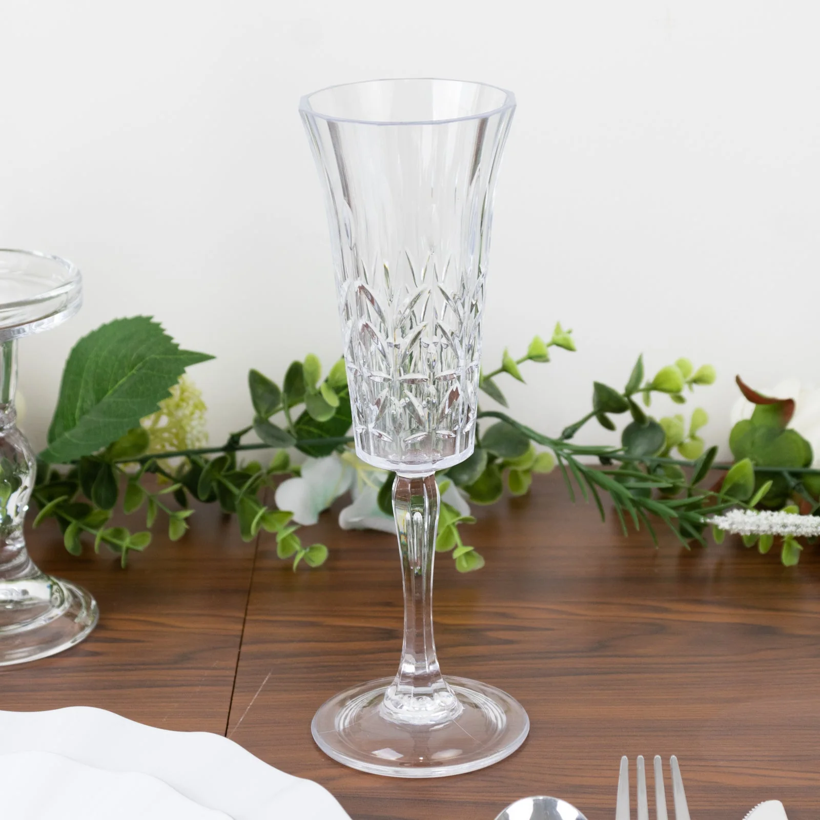 6 Pack Shatterproof Plastic Champagne Flutes with Embossed Leaf Pattern, 6oz Clear Reusable Cocktail Wine Glasses - 8.5" - Image 6