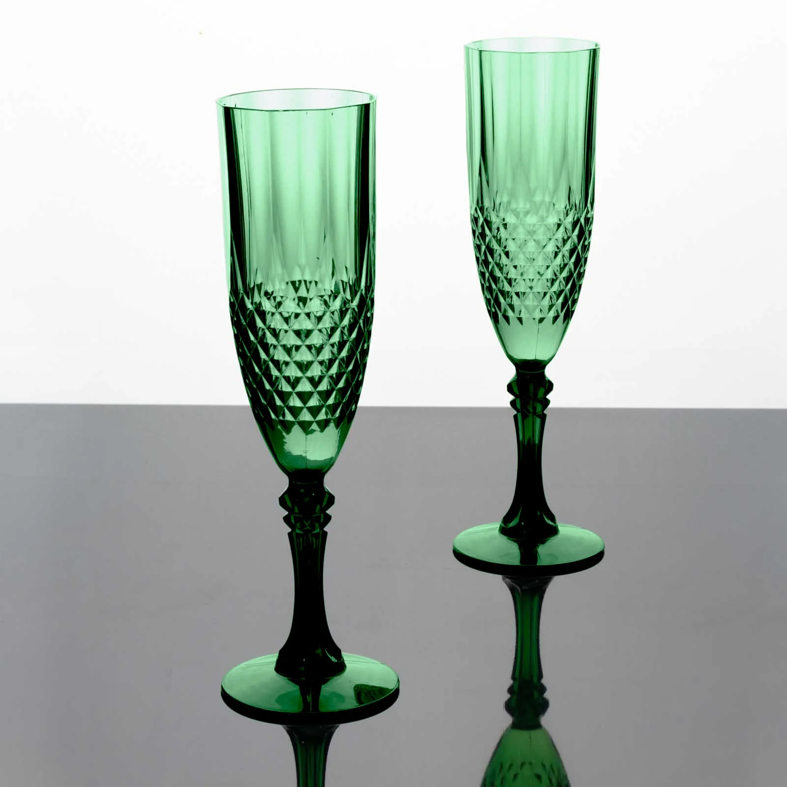 6-Pack Transparent Plastic Champagne Glasses 8oz, Crystal Cut Style Hunter Emerald Green - Shatterproof Wedding Toast Flutes - Image 9