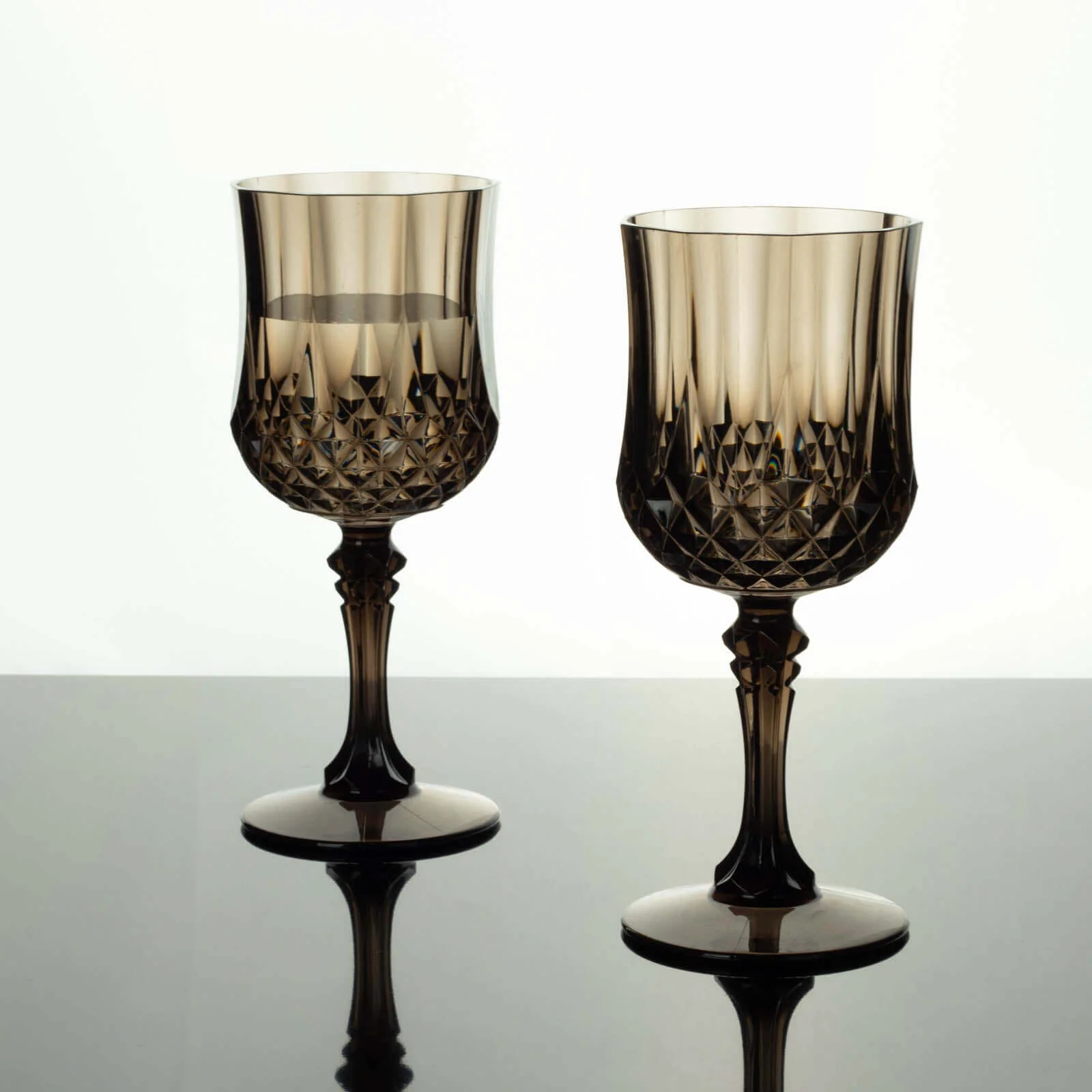 6-Pack Transparent Plastic Crystal Cut Wine Glasses 8oz, Black - Shatterproof Cocktail Goblets - Image 8